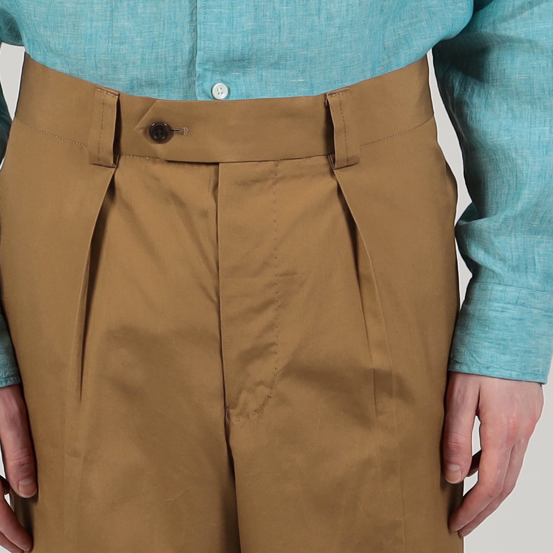 コットンポプリン 1プリーツスラックス｜トゥモローランド 公式通販