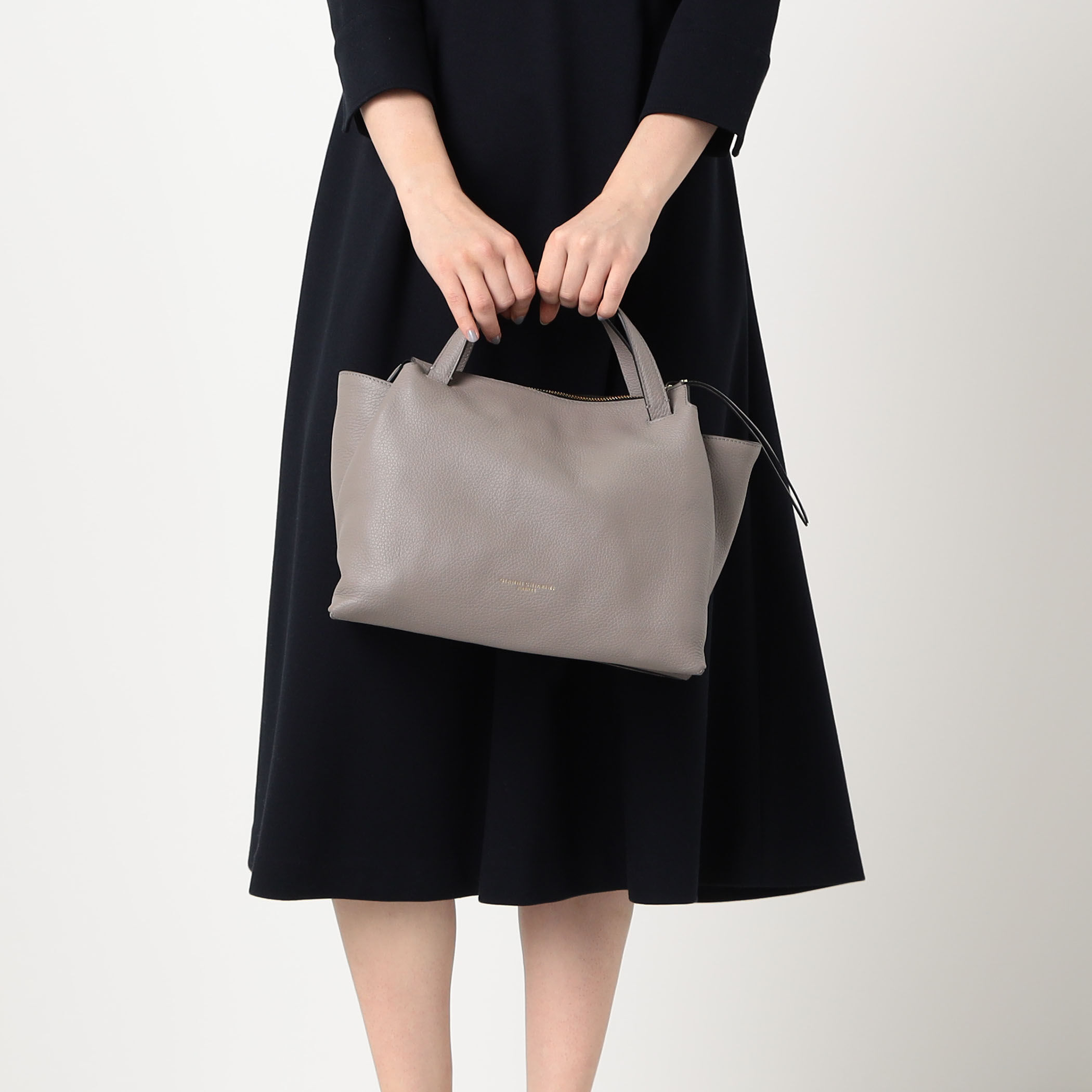 GIANNI CHIARINI ORIGAMI ショルダーバッグ｜トゥモローランド 公式サイト