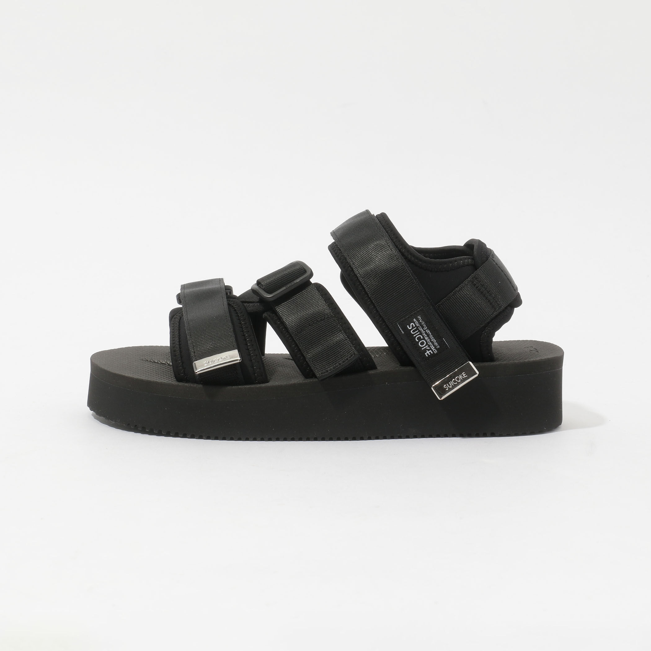 別注】SUICOKE KISEE サンダル｜トゥモローランド 公式サイト