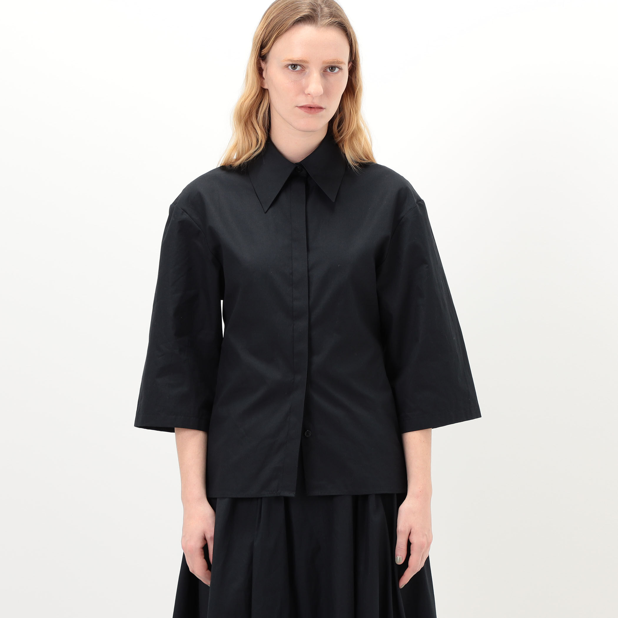 MKDT STUDIO SUKI コットンポプリンシャツ｜トゥモローランド 公式通販