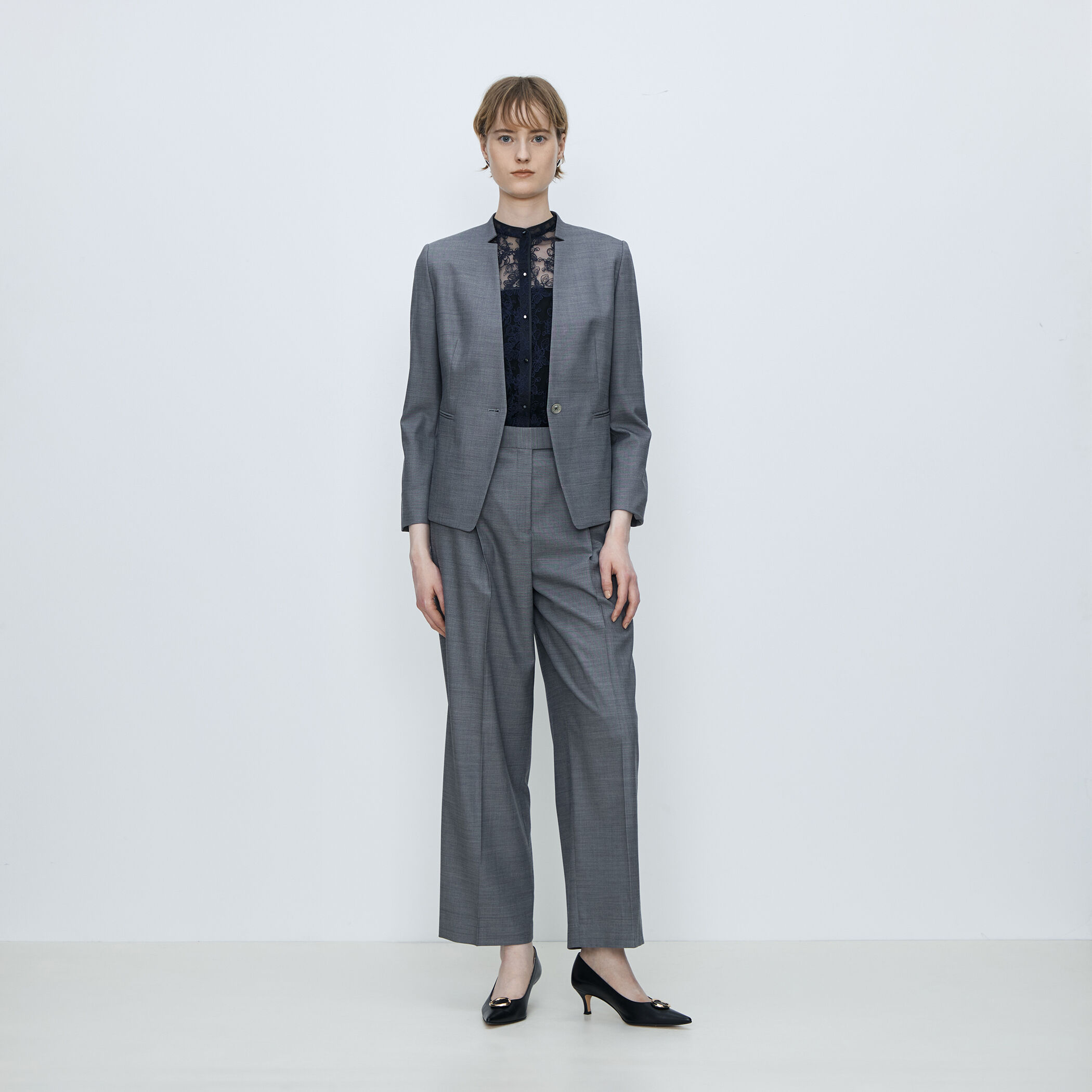 【極美品】トゥモローランドコレクション　セットアップ　シルク　グレー　M　38 シャイニーシャーク キザミカラージャケット｜トゥモローランド 公式サイト