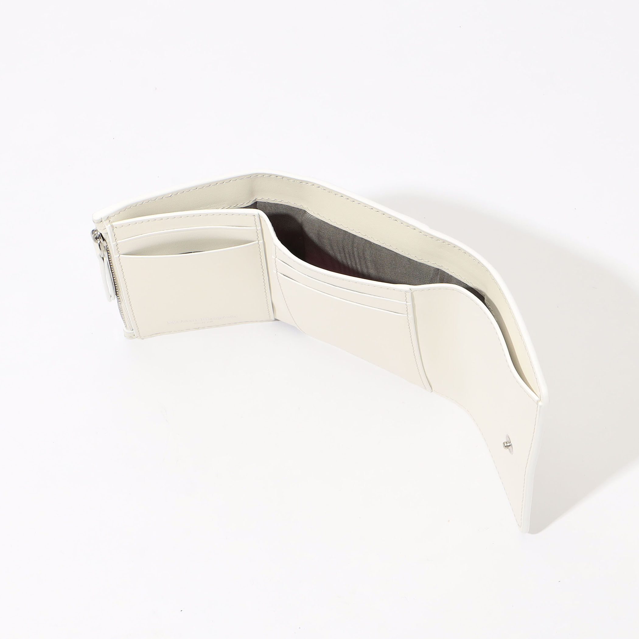 Maison Margiela ZIP COMPACT TRI FOLD WALLET Maison Margiela ZIP COMPACT TRI FOLD WALLET