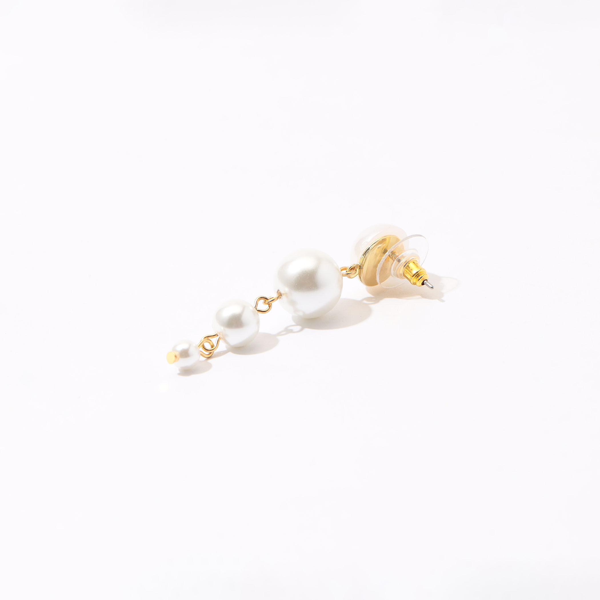 Kenneth Jay Lane Long Pearl ピアス｜トゥモローランド 公式通販