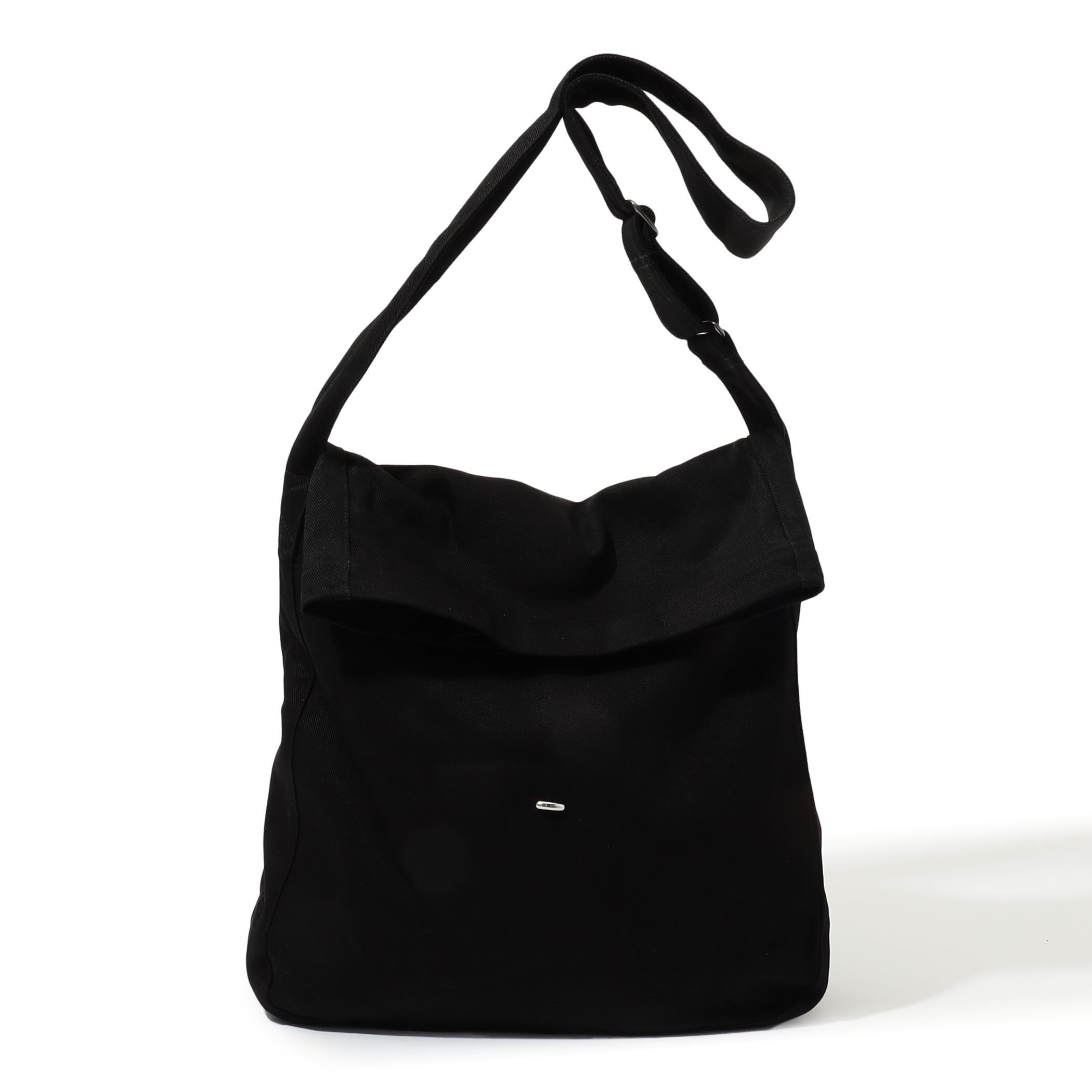 OUR LEGACY SLING BAG｜トゥモローランド 公式通販