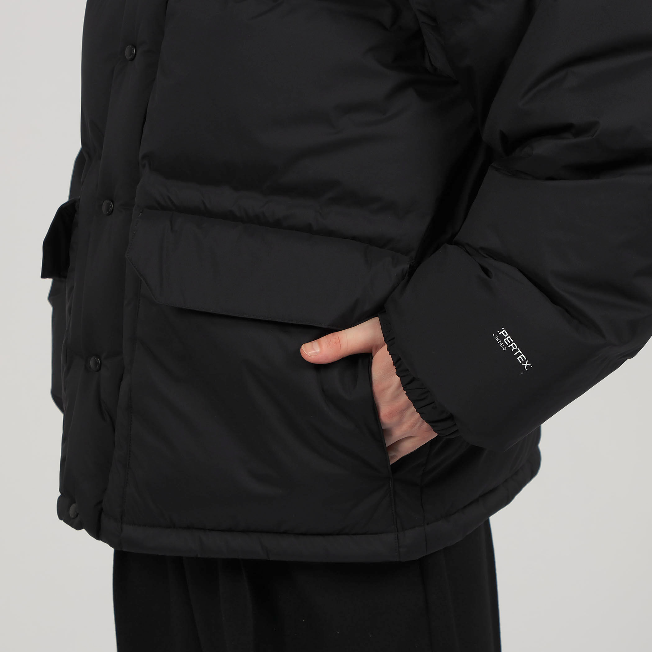 HYKE PERTEX DOWN JACKET｜トゥモローランド 公式通販