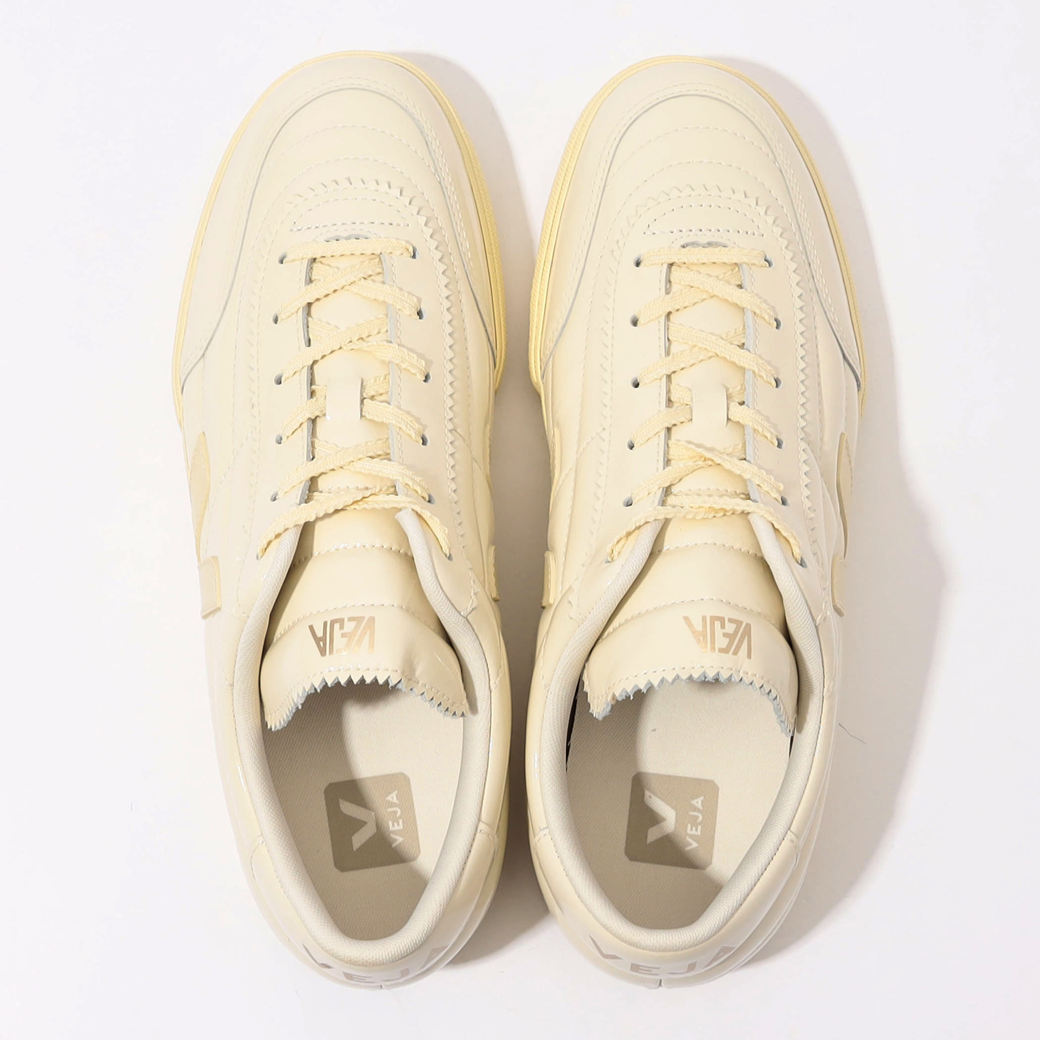 VEJA PANENKA PATENT スニーカー｜トゥモローランド 公式サイト