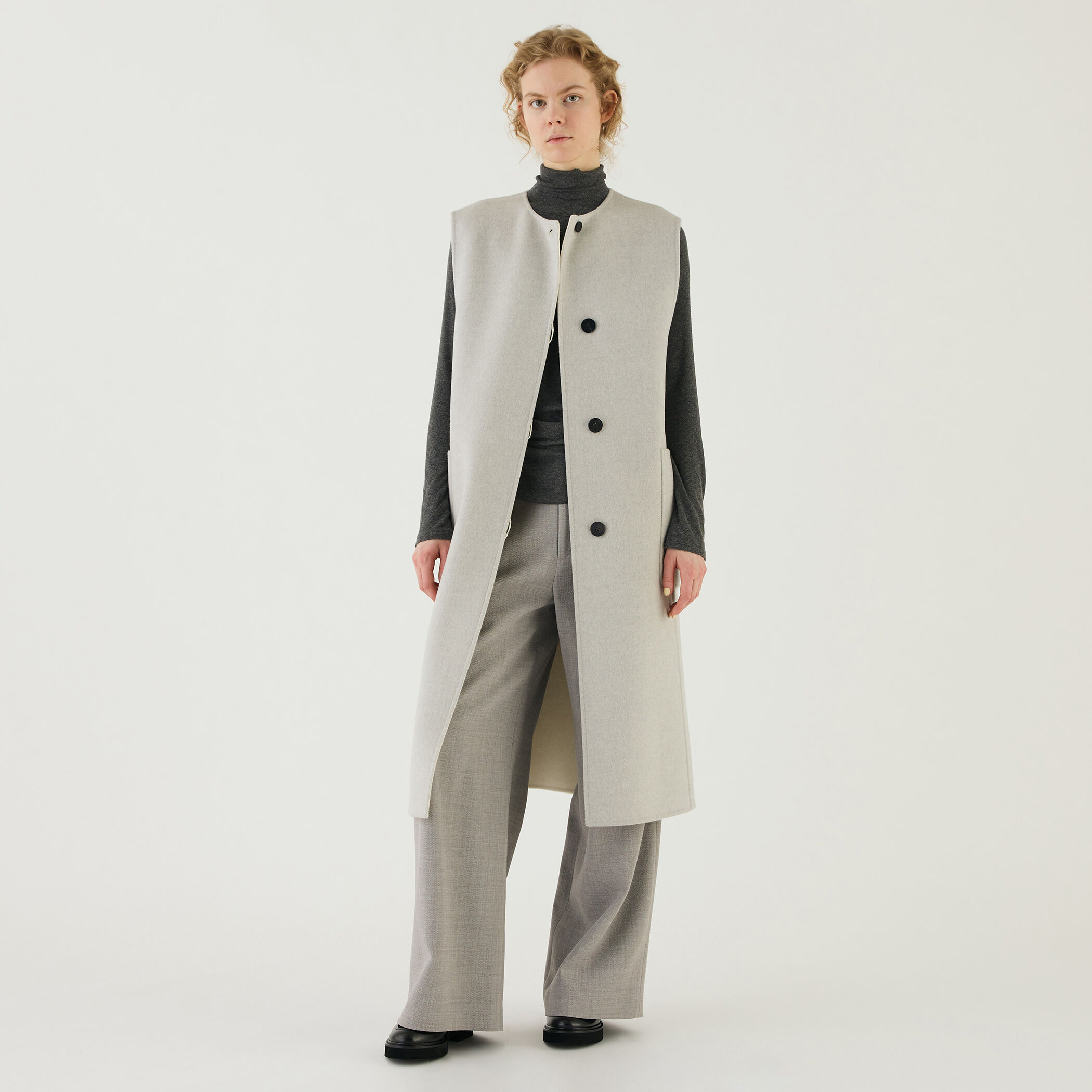 ミスジさま専用）新品 GALERIE VIE ウールダブルフェイスカラー
