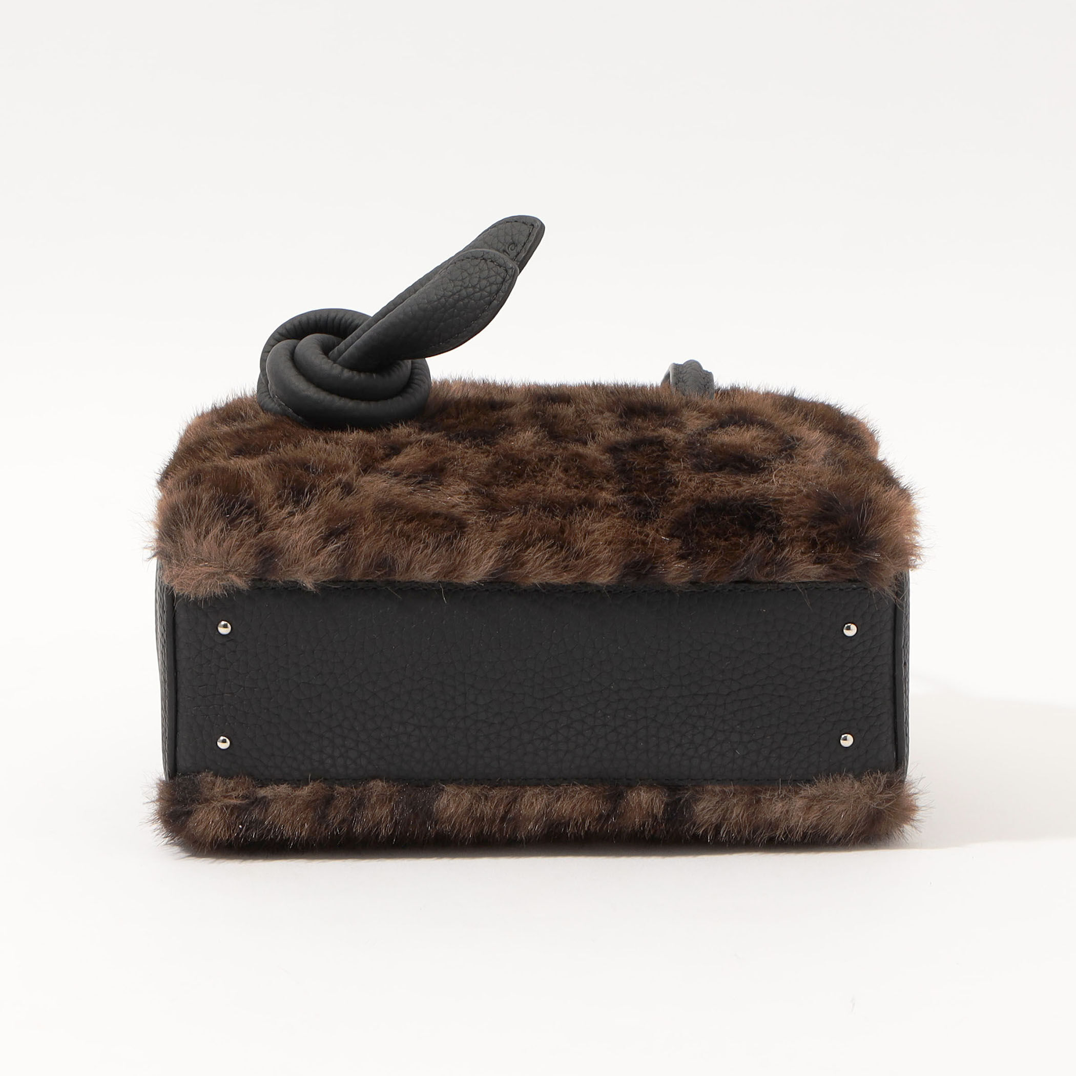 別注】VASIC APERO MINI MINI LEO バッグ｜トゥモローランド 公式通販