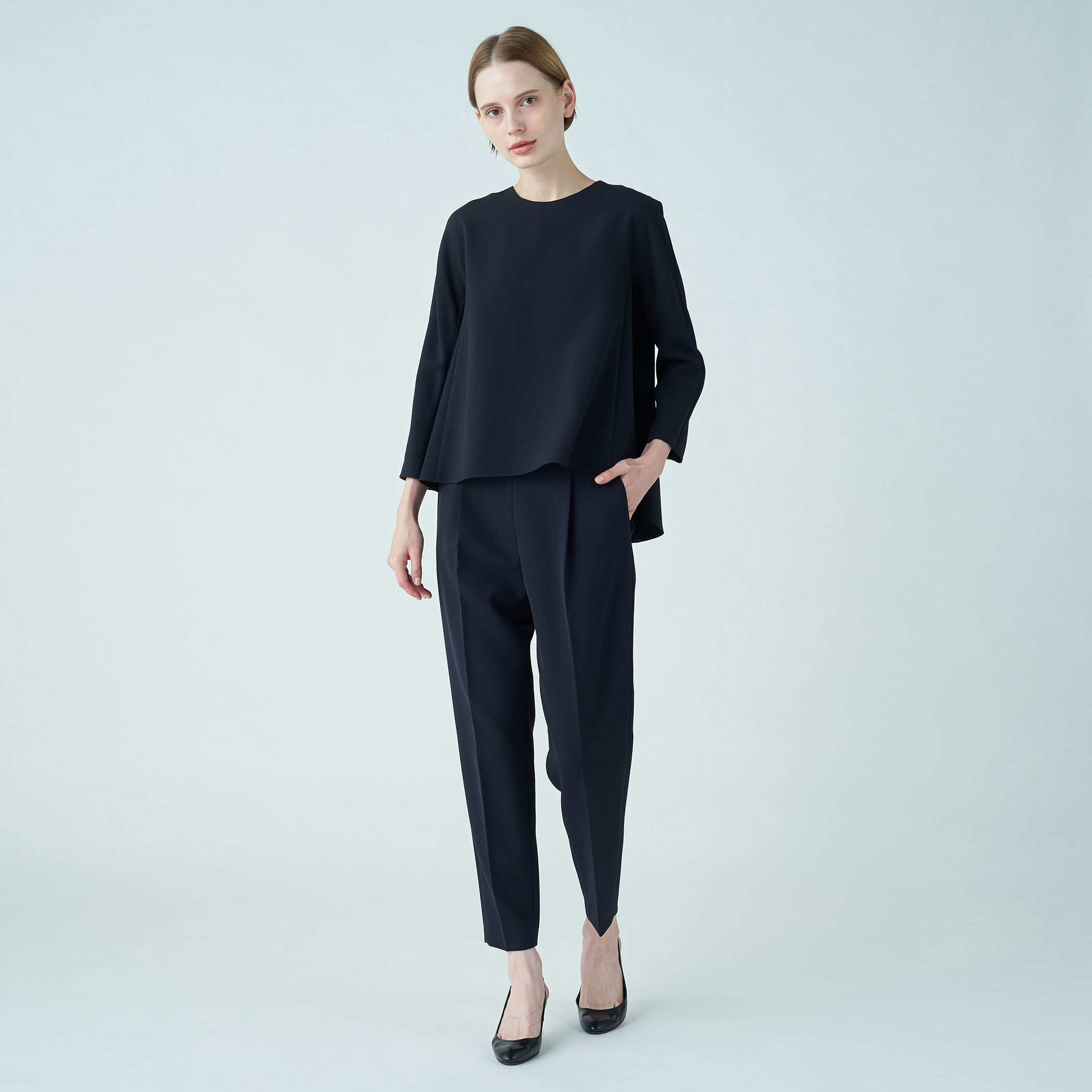 美品✨ Ballsey ドライダブルクロスセットアップ 紺 34 パンツスーツ ドライダブルクロス フロントタックテーパードパンツ