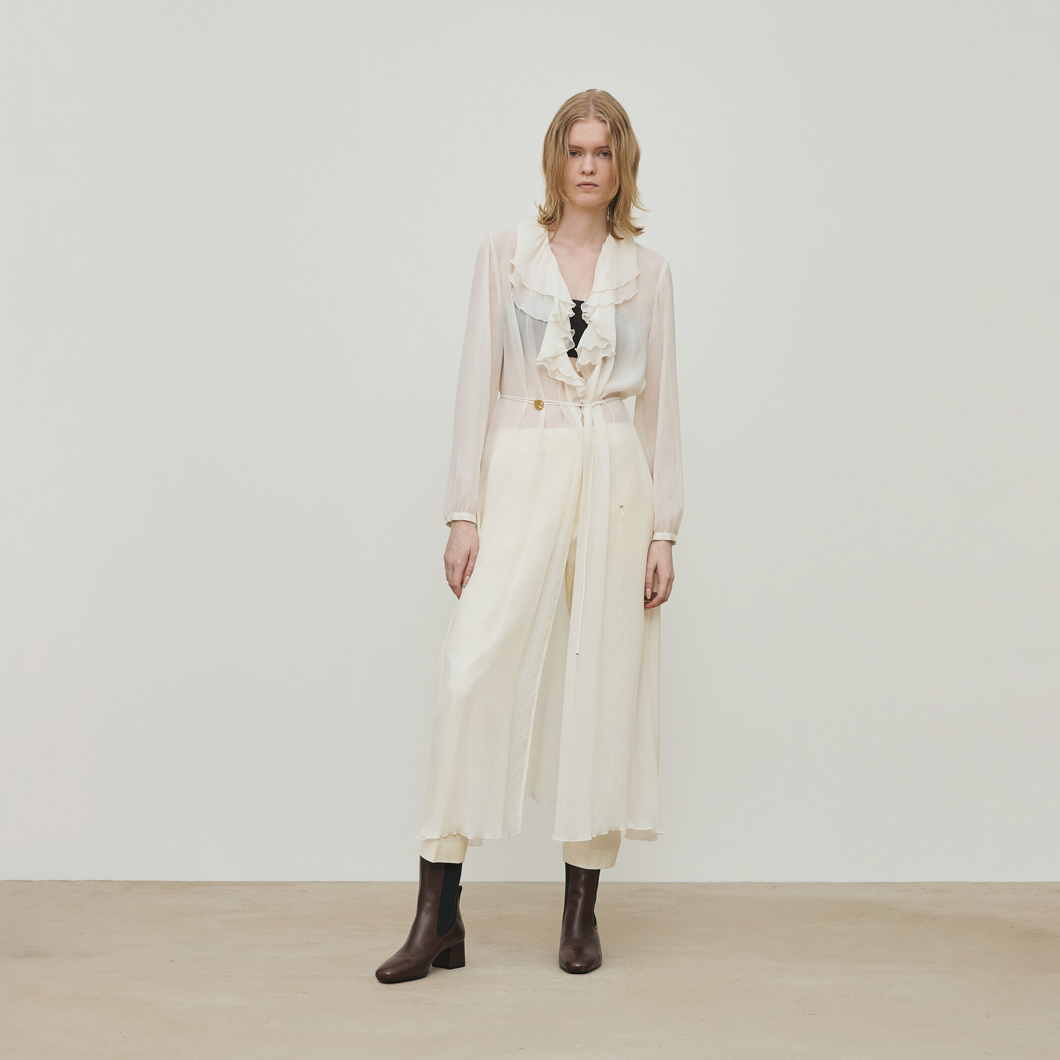 クレープデシン ロングワンピース｜トゥモローランド 公式通販