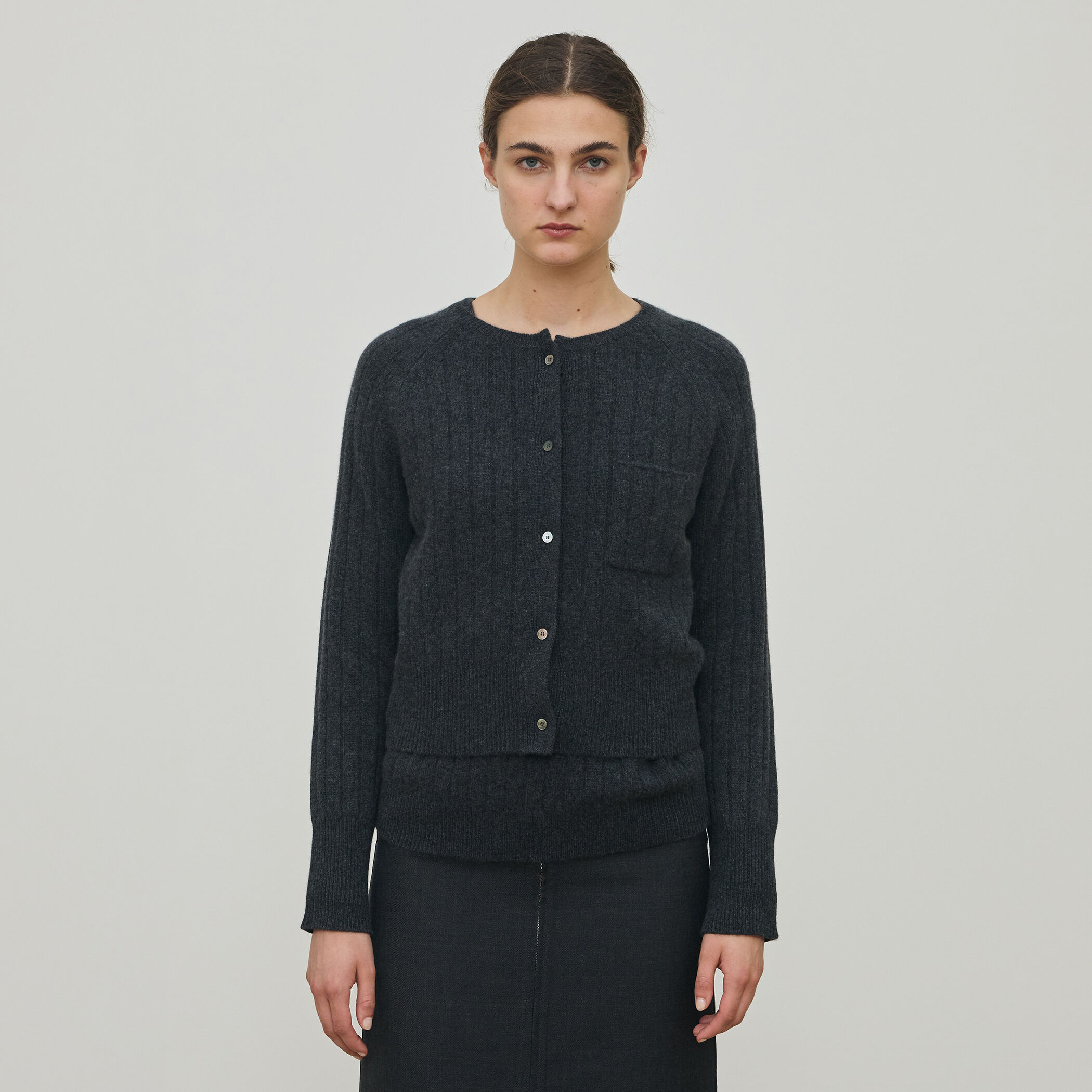 24AW 【セオリー】カシミヤ クルーネックカーディガン S カーディガン theory（セオリー） 」 カーディガン S ネイビー レディース