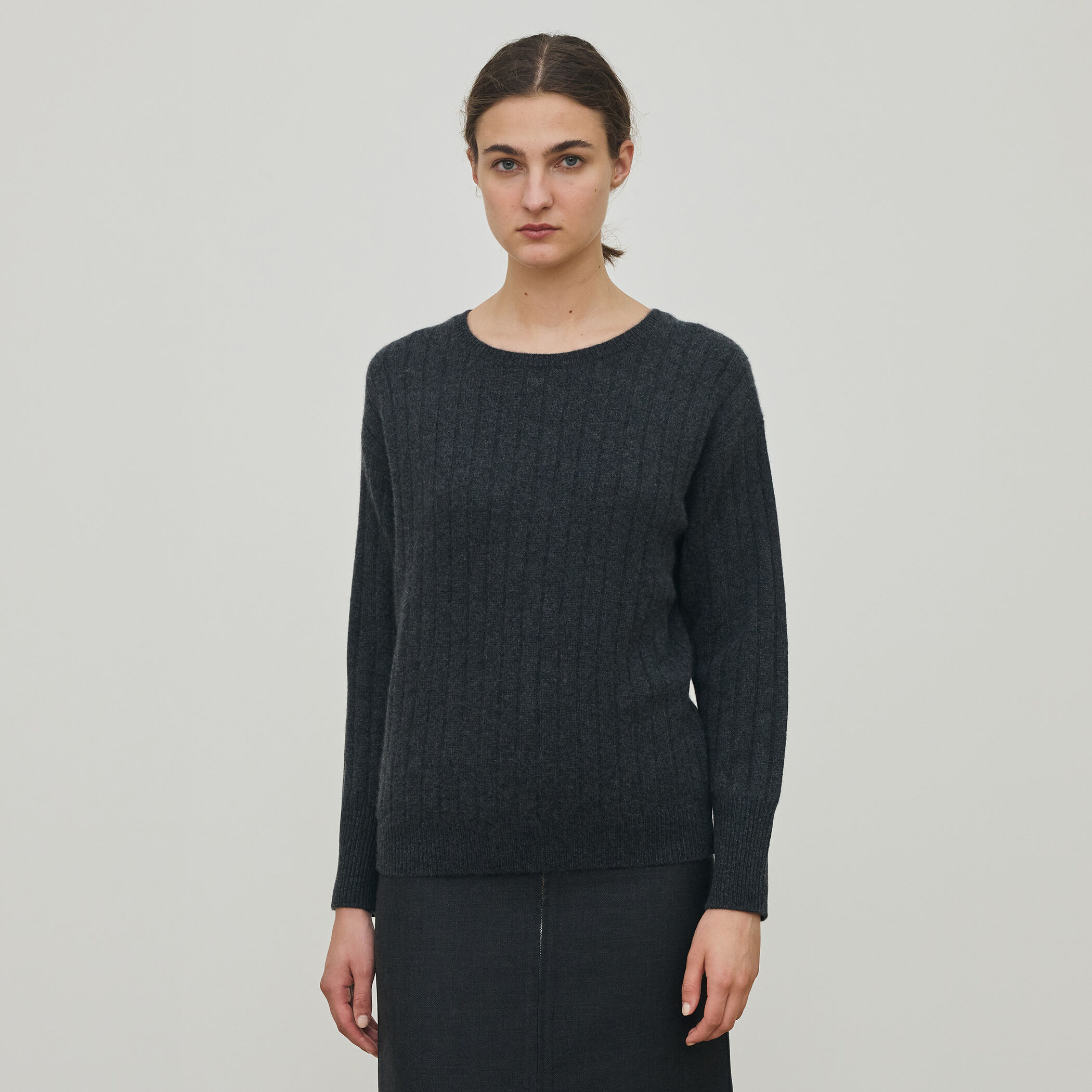 ベビーカシミヤ クルーネックプルオーバー｜トゥモローランド 公式通販