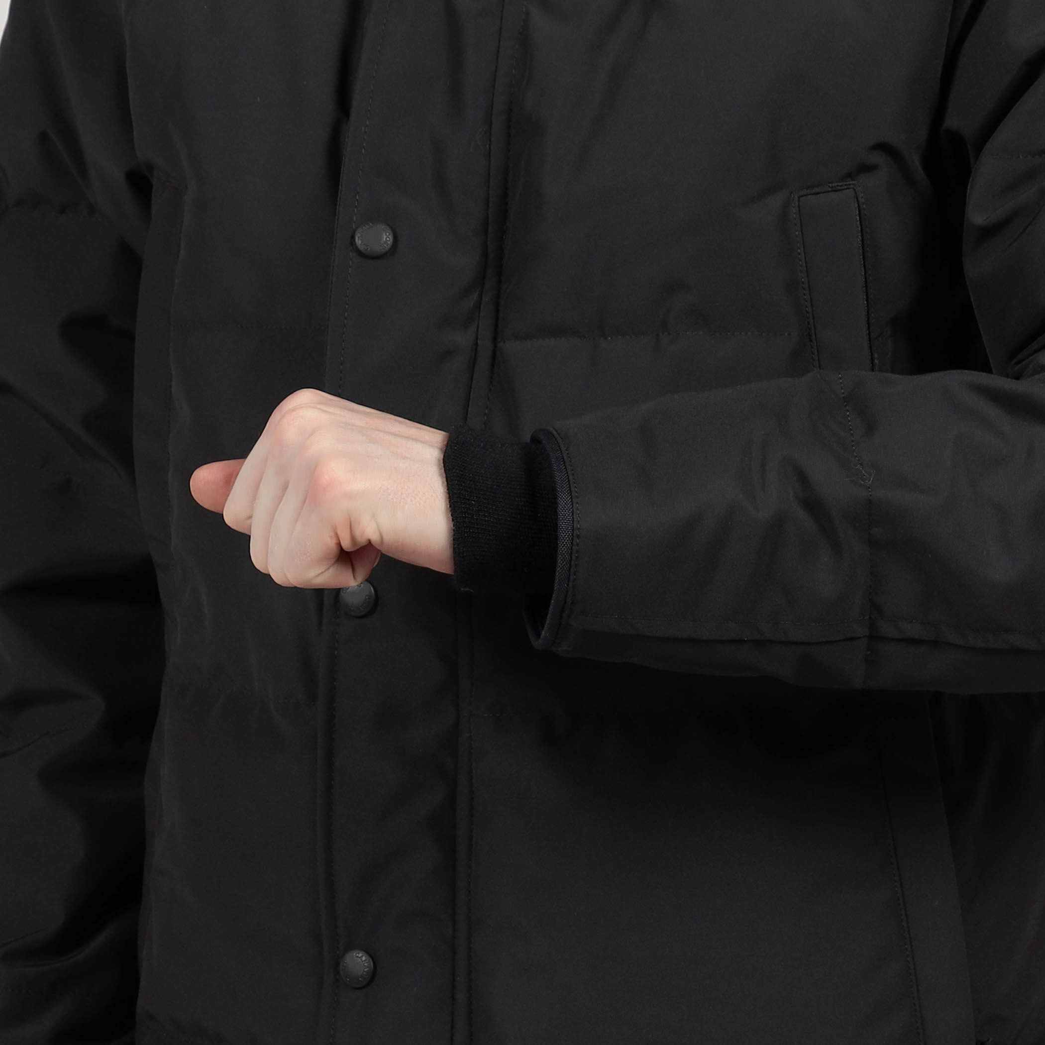 CANADA GOOSE Wyndham Parka Black Label ダウンジャケット