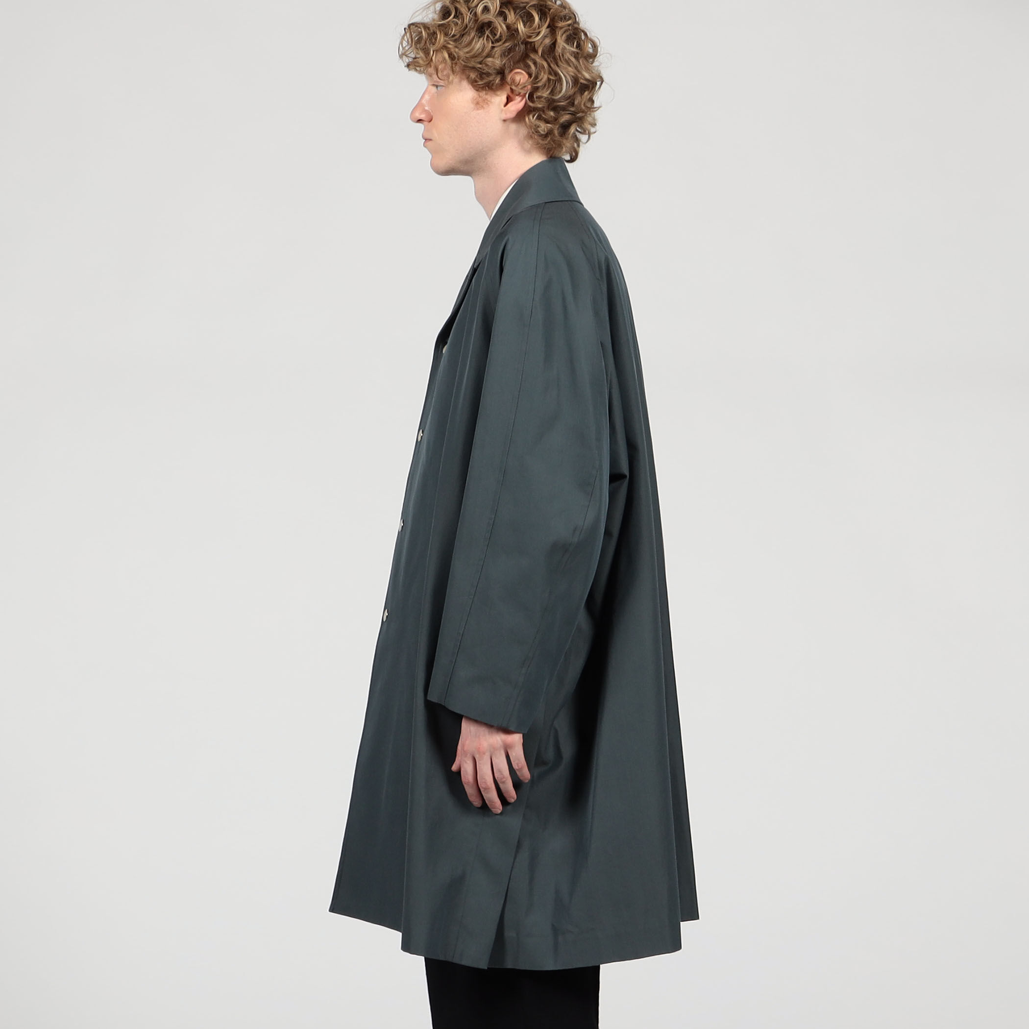 The CLASIK BAL COLLAR PONCHO｜トゥモローランド 公式通販