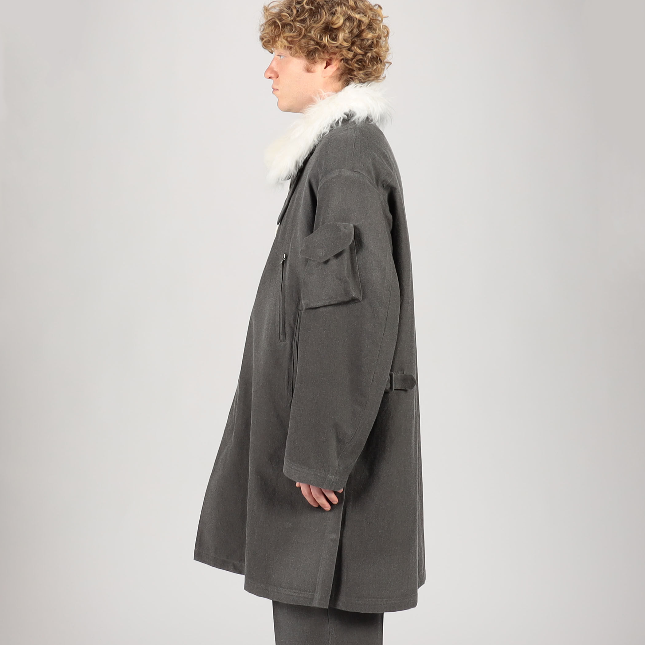 kiminori morishita Hand-shaving stand collar coat