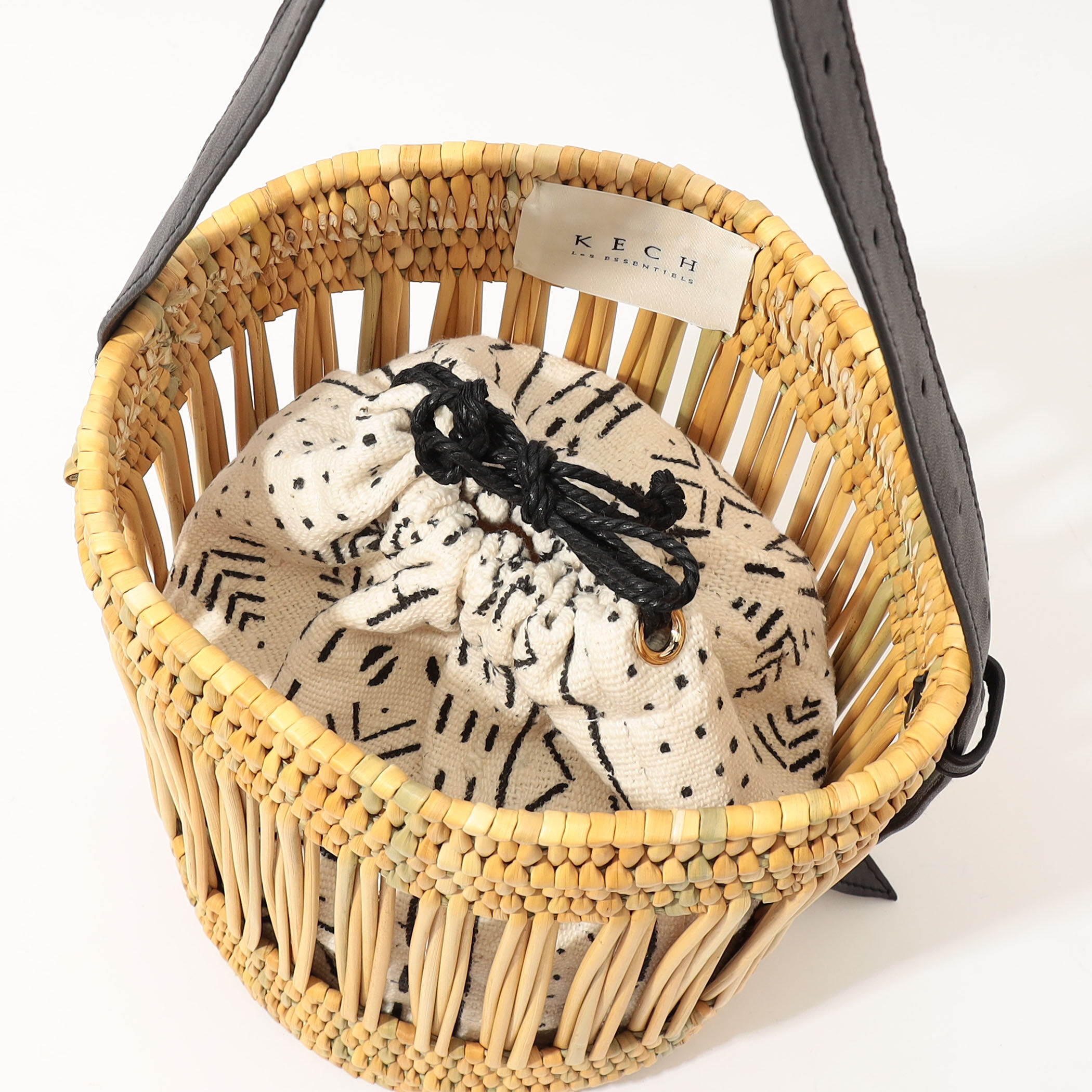 KECH LES ESSENTIAL ONE SHOULDER L バスケットバッグ