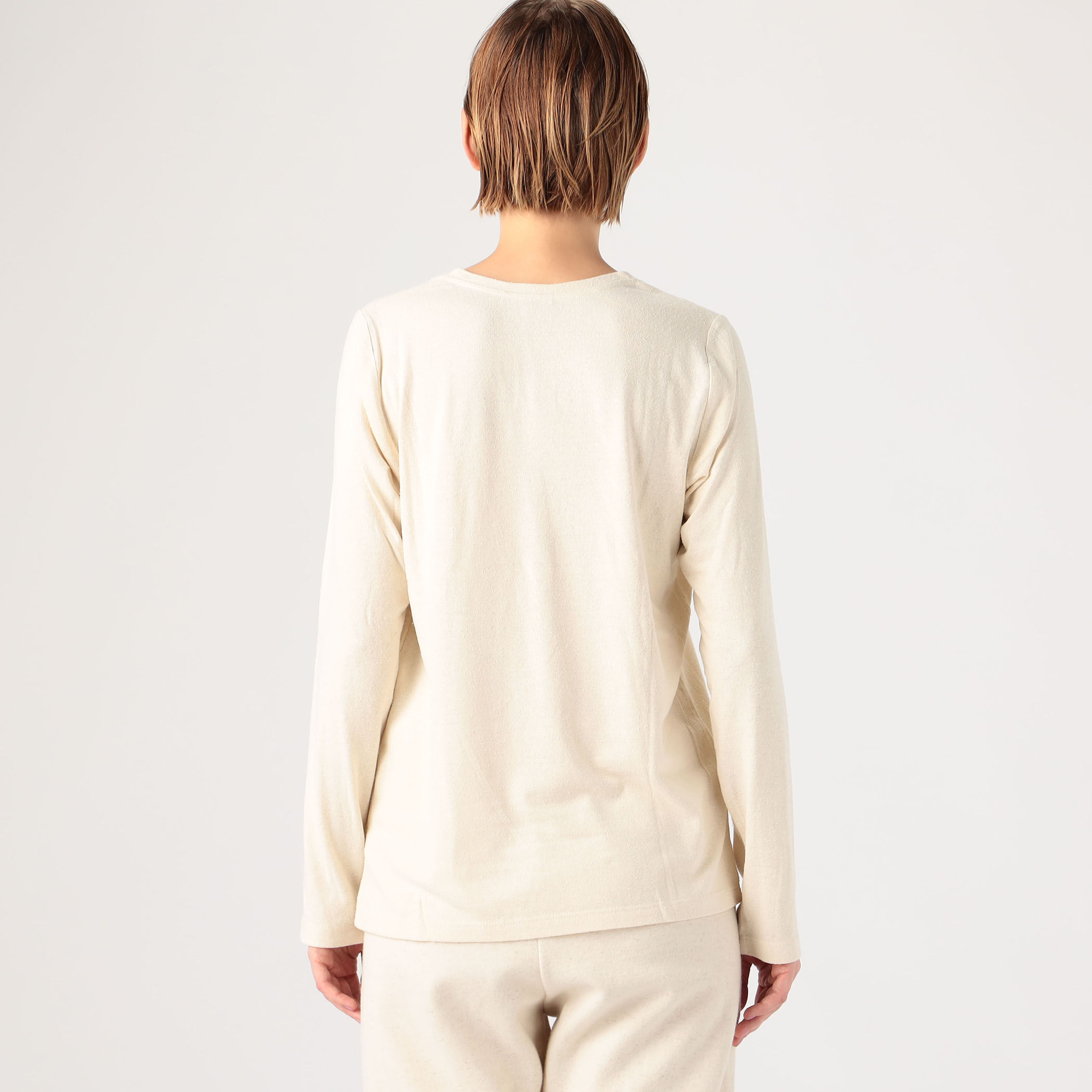 BASERANGE SILK LONG SLEEVE TOP｜トゥモローランド 公式通販