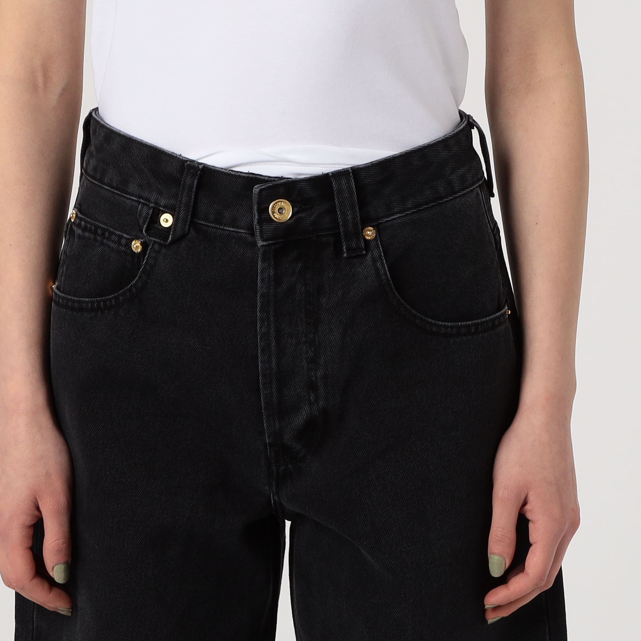 JACQUEMUS ジャックムス　ブラック ワイドレッグデニム JACQUEMUS LE DE-NIMES LARGE コットン デニムパンツ