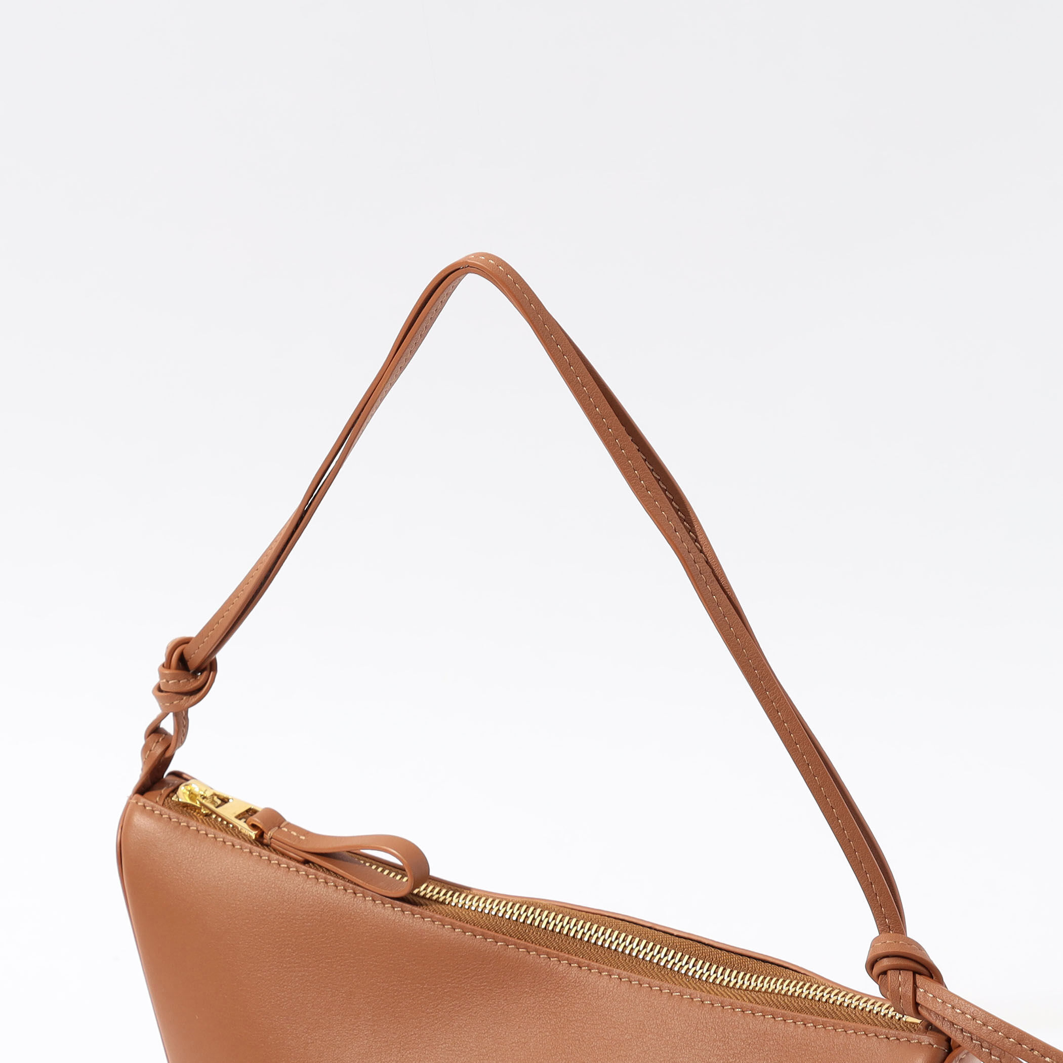 ロエベ　ハンモック　トゥモローランド購入 LOEWE HAMMOCK HOBO MINI｜トゥモローランド 公式サイト