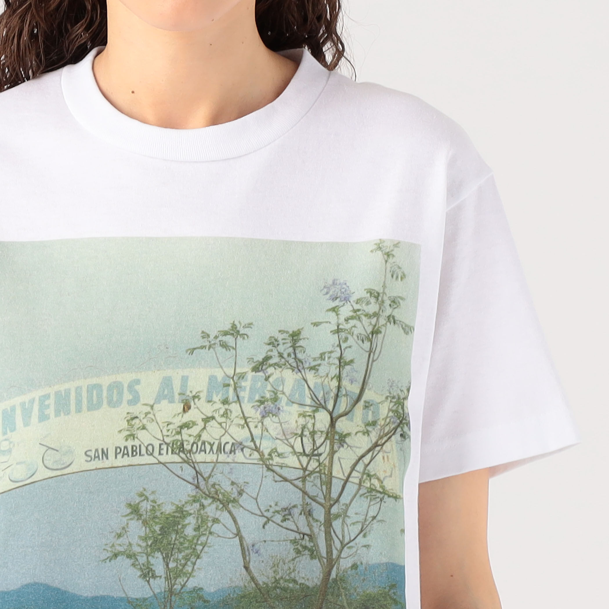 TANG TANG MOLETSMOTTERUOBONDAKENI PHOTO Tシャツ｜トゥモローランド 公式通販