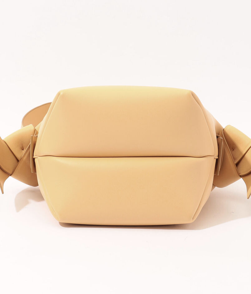 Acne Studios ムスビミニショルダーバッグ｜トゥモローランド