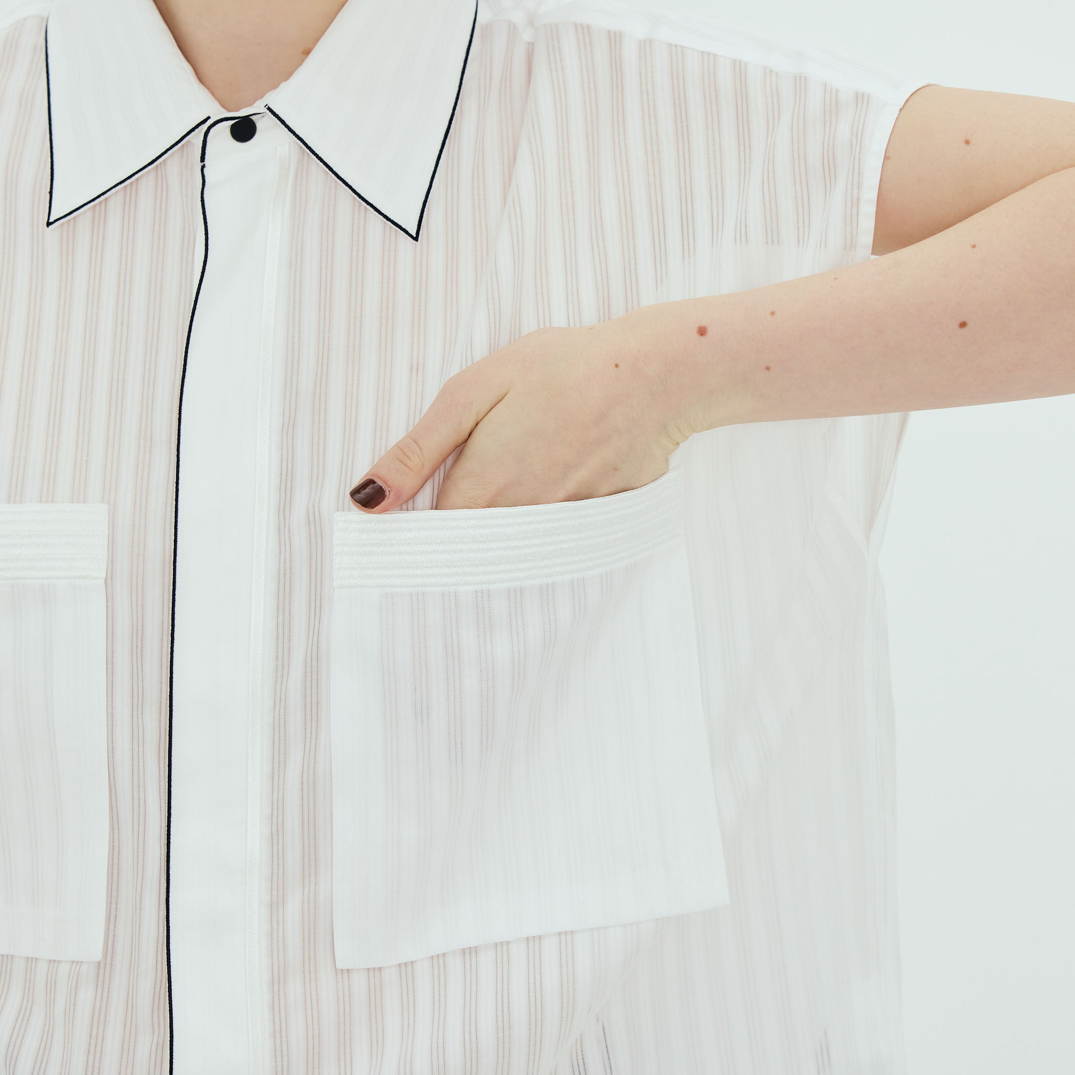 コットンシャドーストライプ ノースリーブシャツ｜トゥモローランド