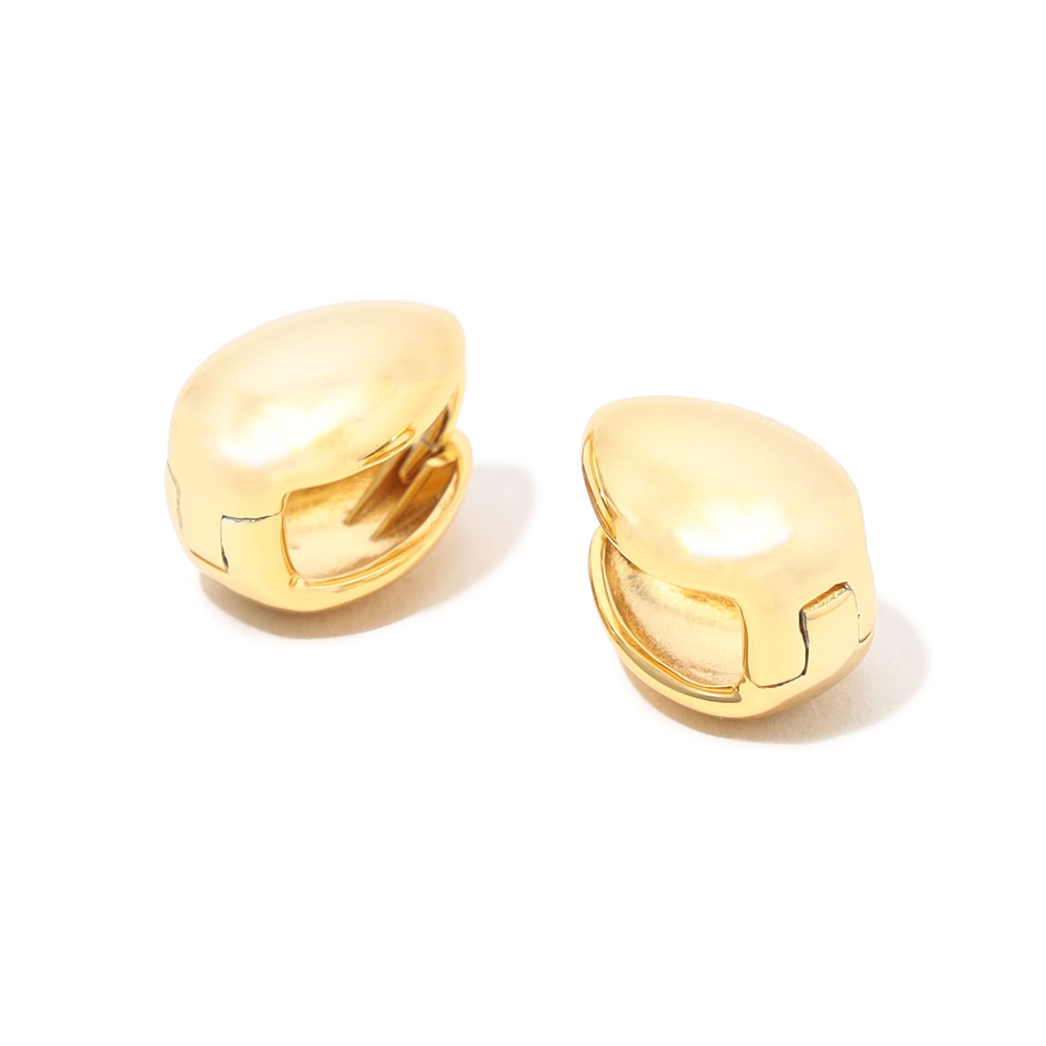 最新人気 Kara 公式通販 フープピアス｜トゥモローランド HUGGIE ALMOND Yoo アクセサリー