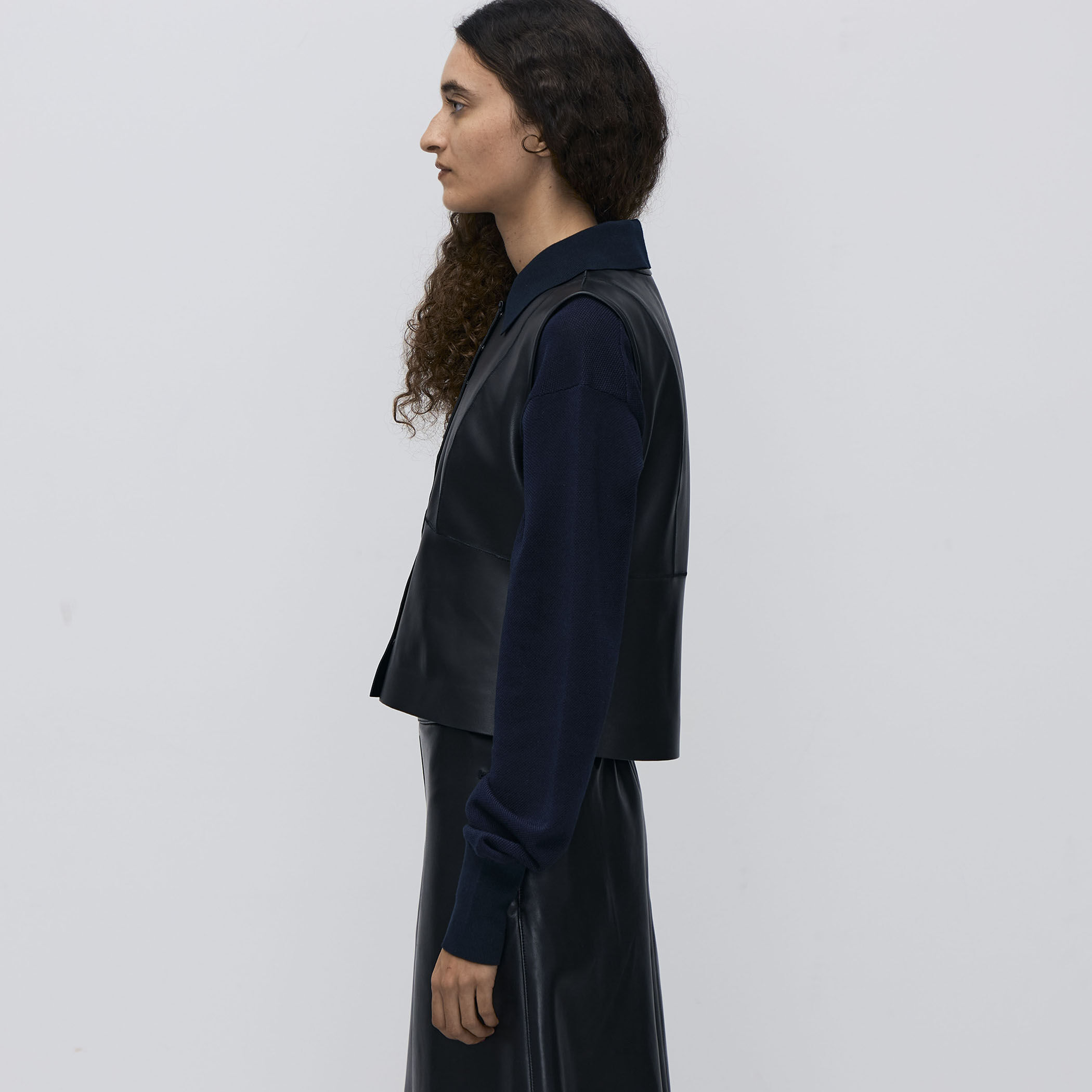 シープスキン ペプラムベスト｜トゥモローランド 公式通販