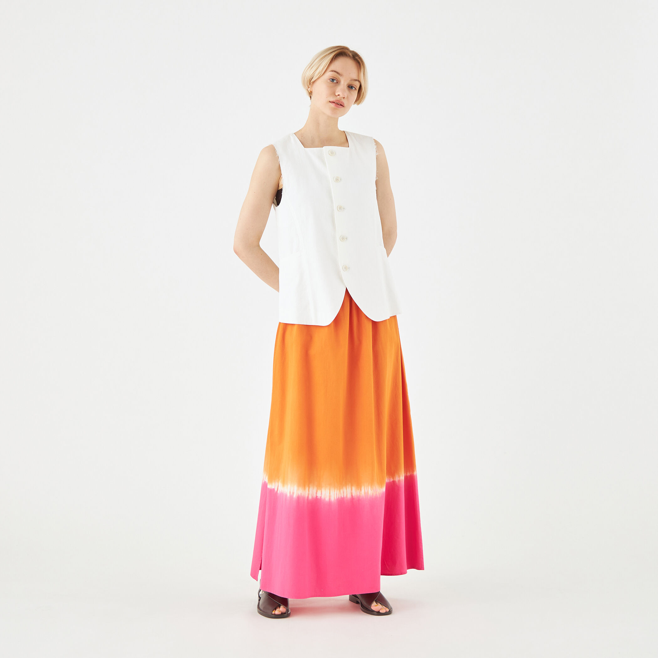 ディップダイ ギャザーマキシスカート｜トゥモローランド 公式通販