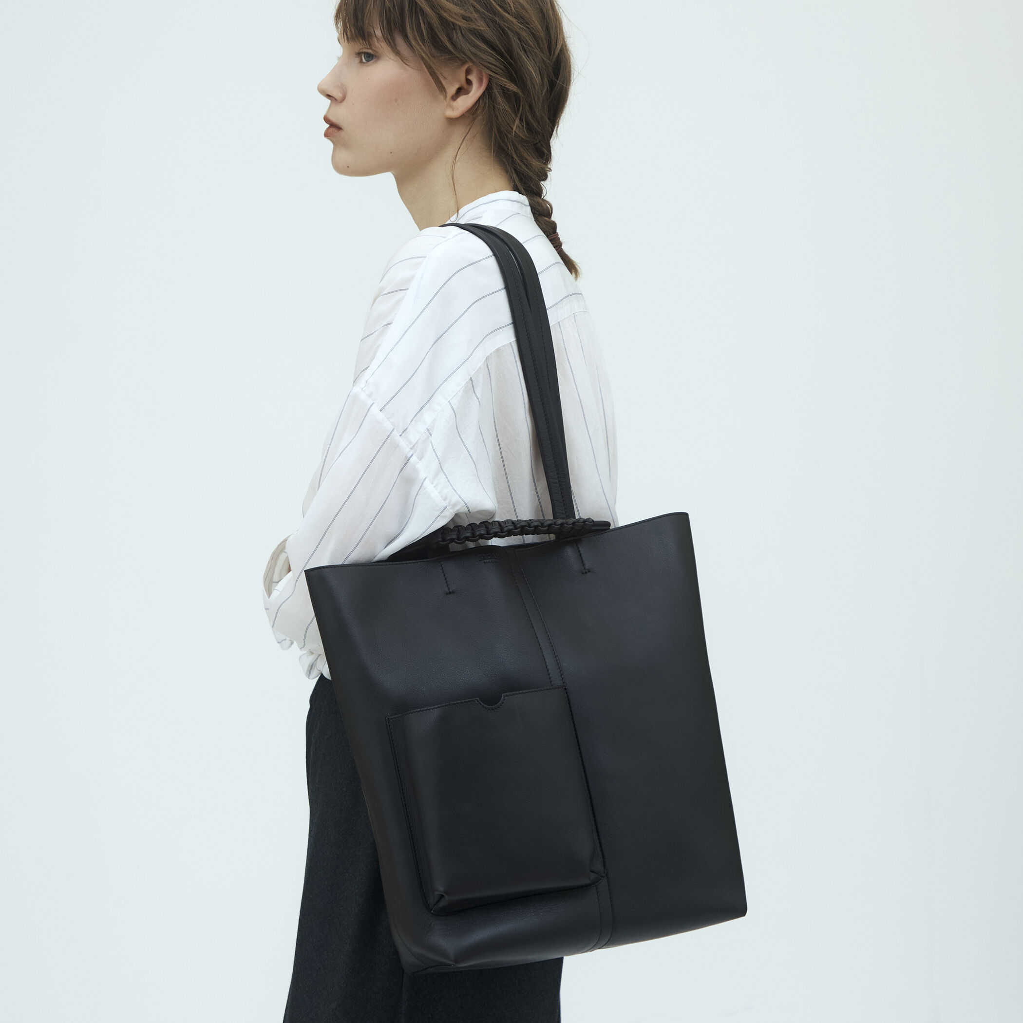 SAGAN VIENNA PAZAR BOOK トートバッグ｜トゥモローランド 公式サイト