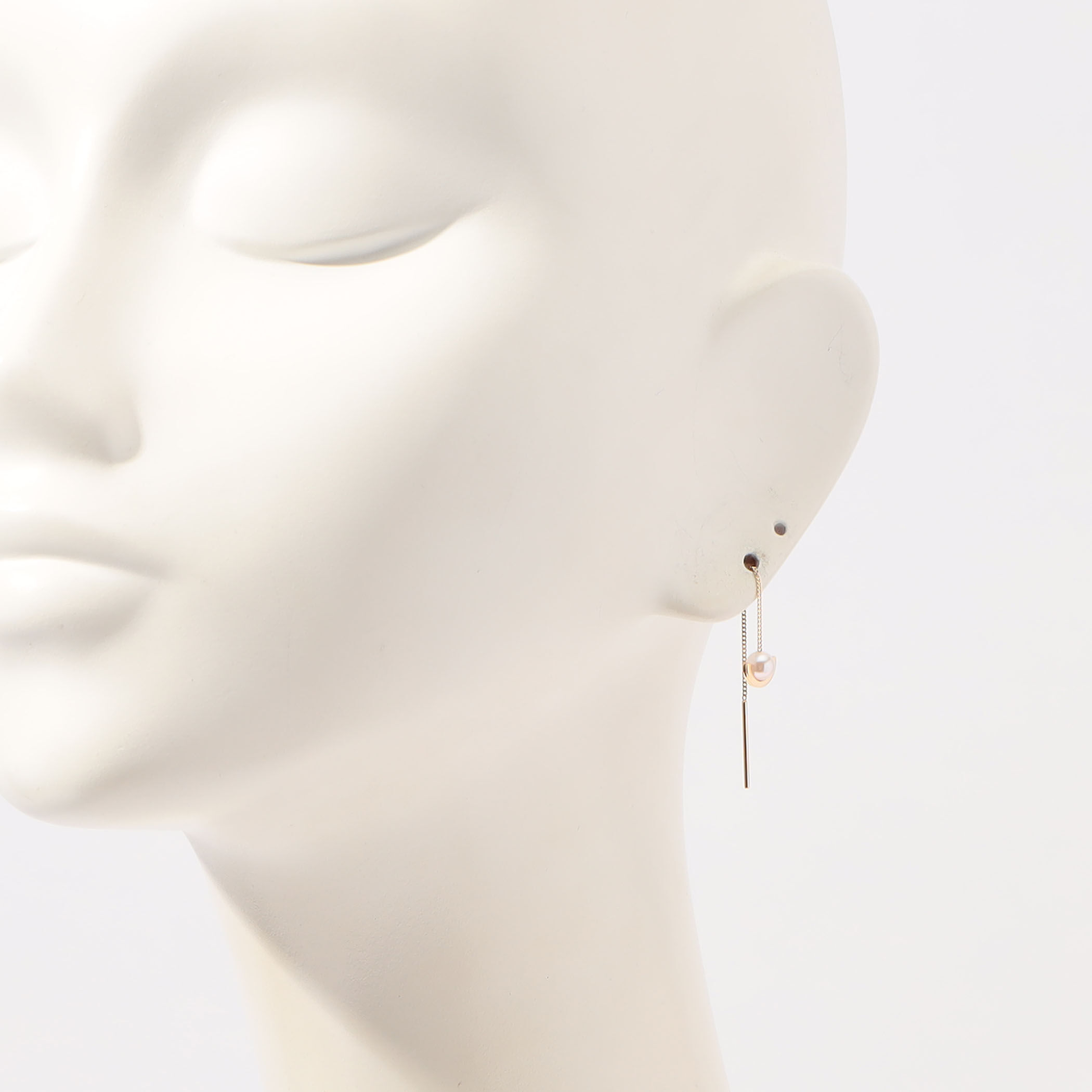 Mini BELUGA パール チェーンピアス