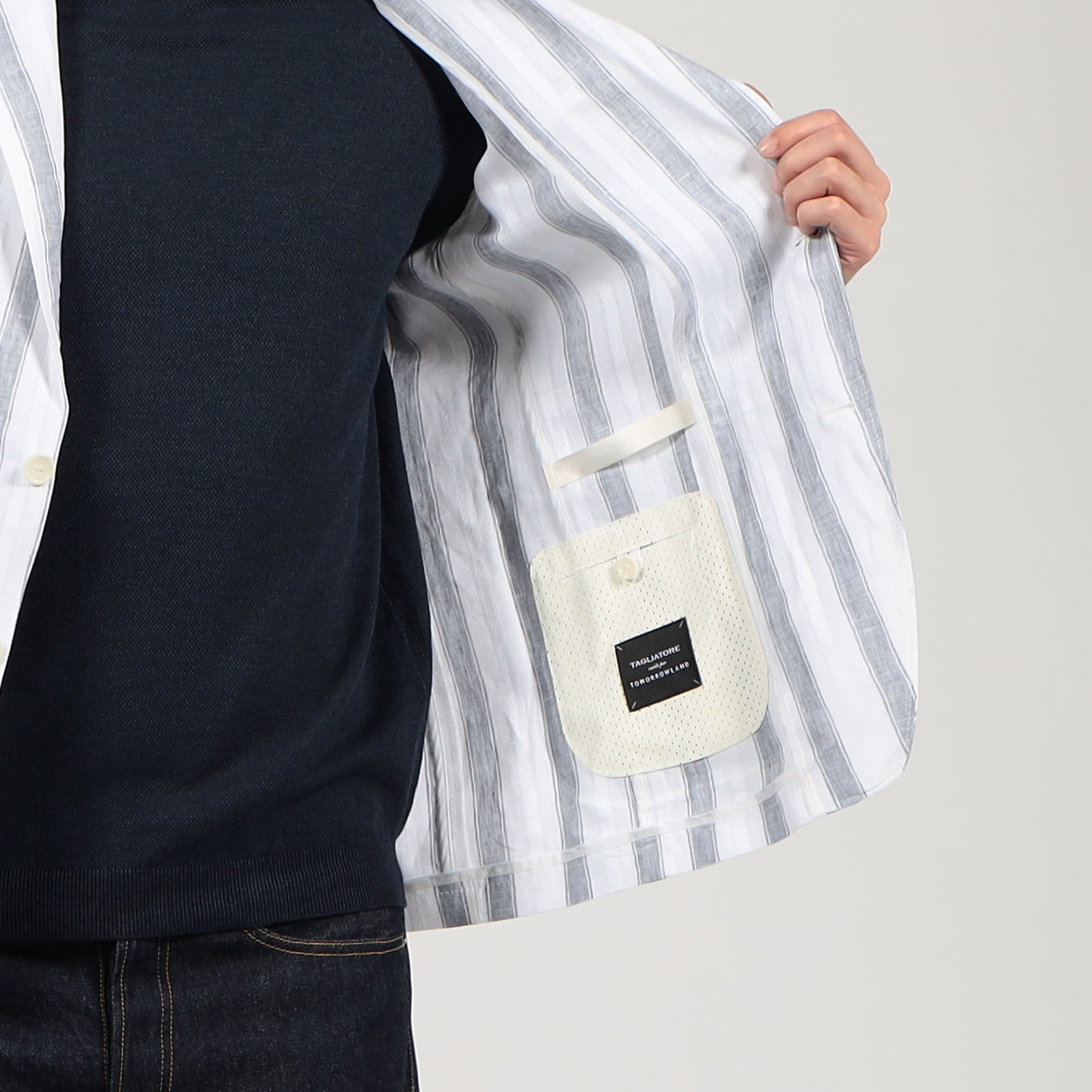 TAGLIATORE SAHARA ジャケット リネン ブルー ストライプ 46 TAGLIATORE G-LIGHT12K ストライプリネン シングルブレステッド2B