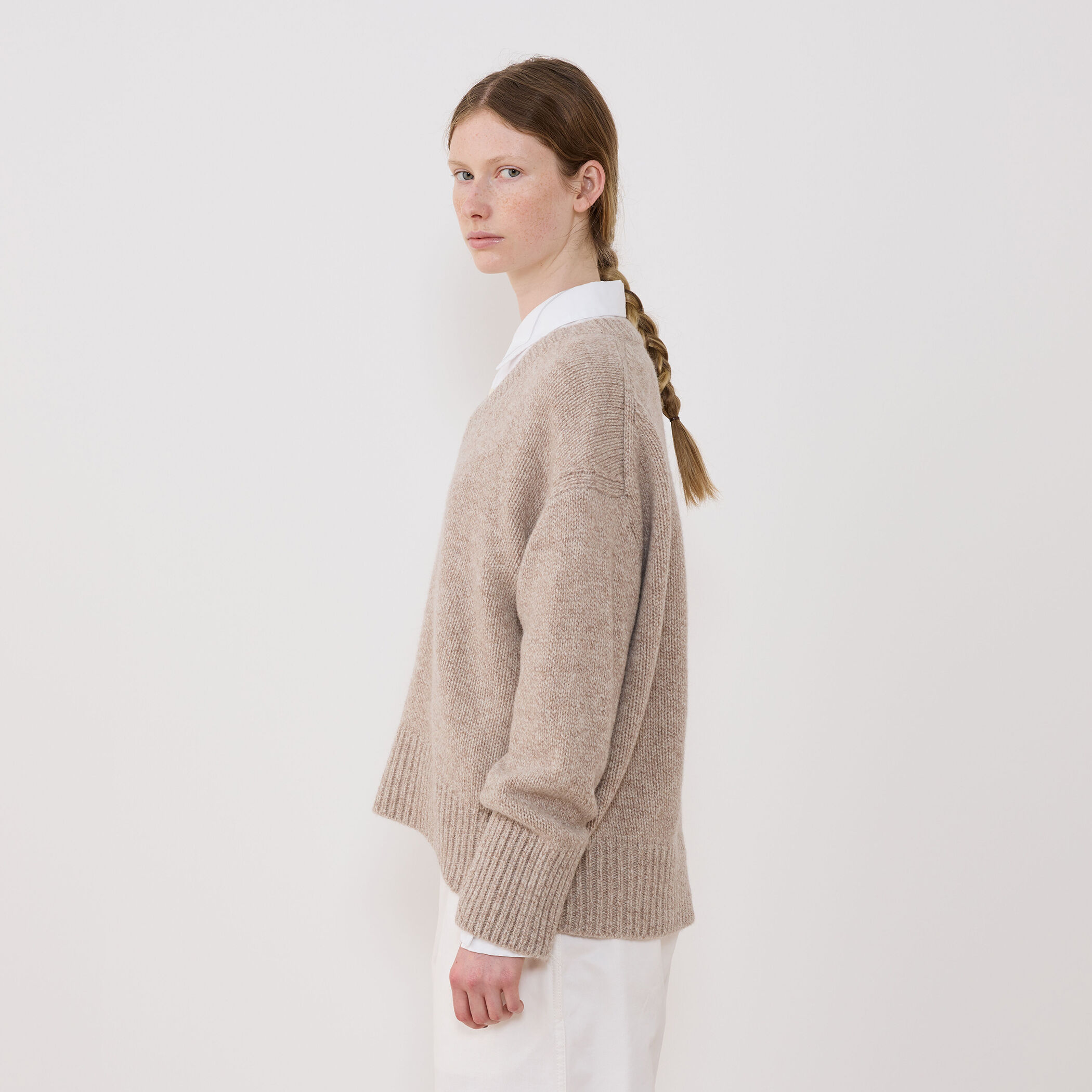 ファインウール Vネックプルオーバー｜トゥモローランド 公式通販