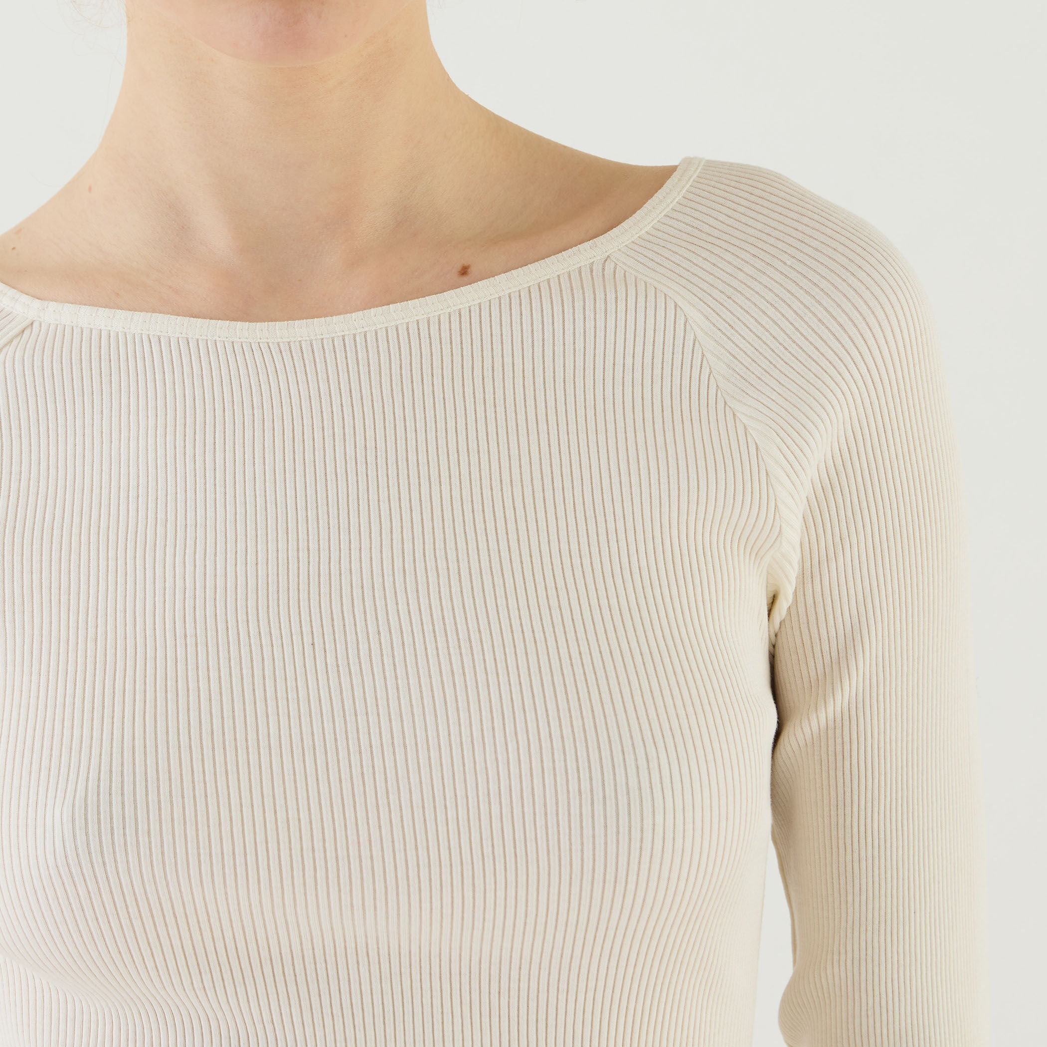 コットンシルクリブ ラウンドネックプルオーバー｜トゥモローランド