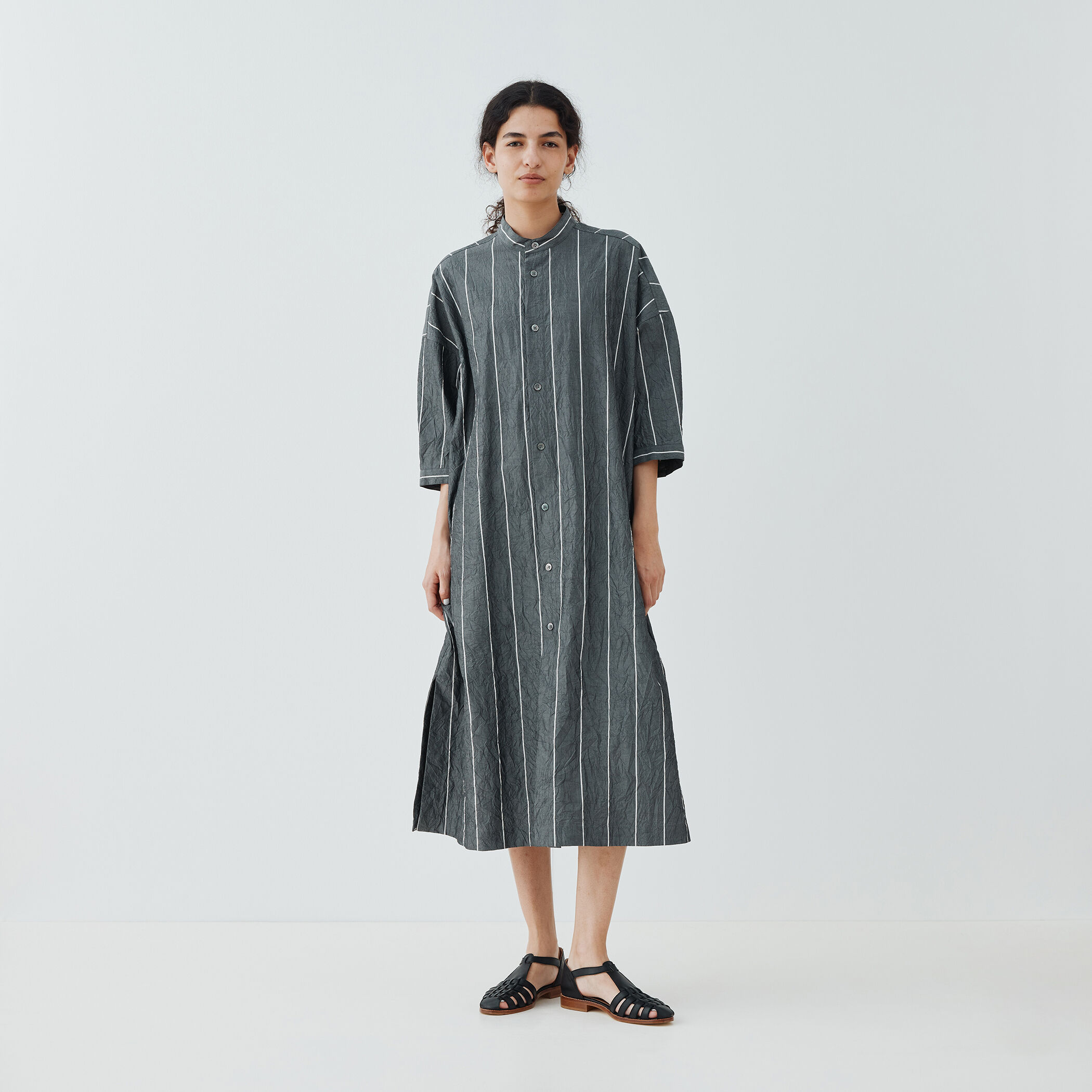 □ ワッシャーブロード ドロップショルダーシャツワンピース