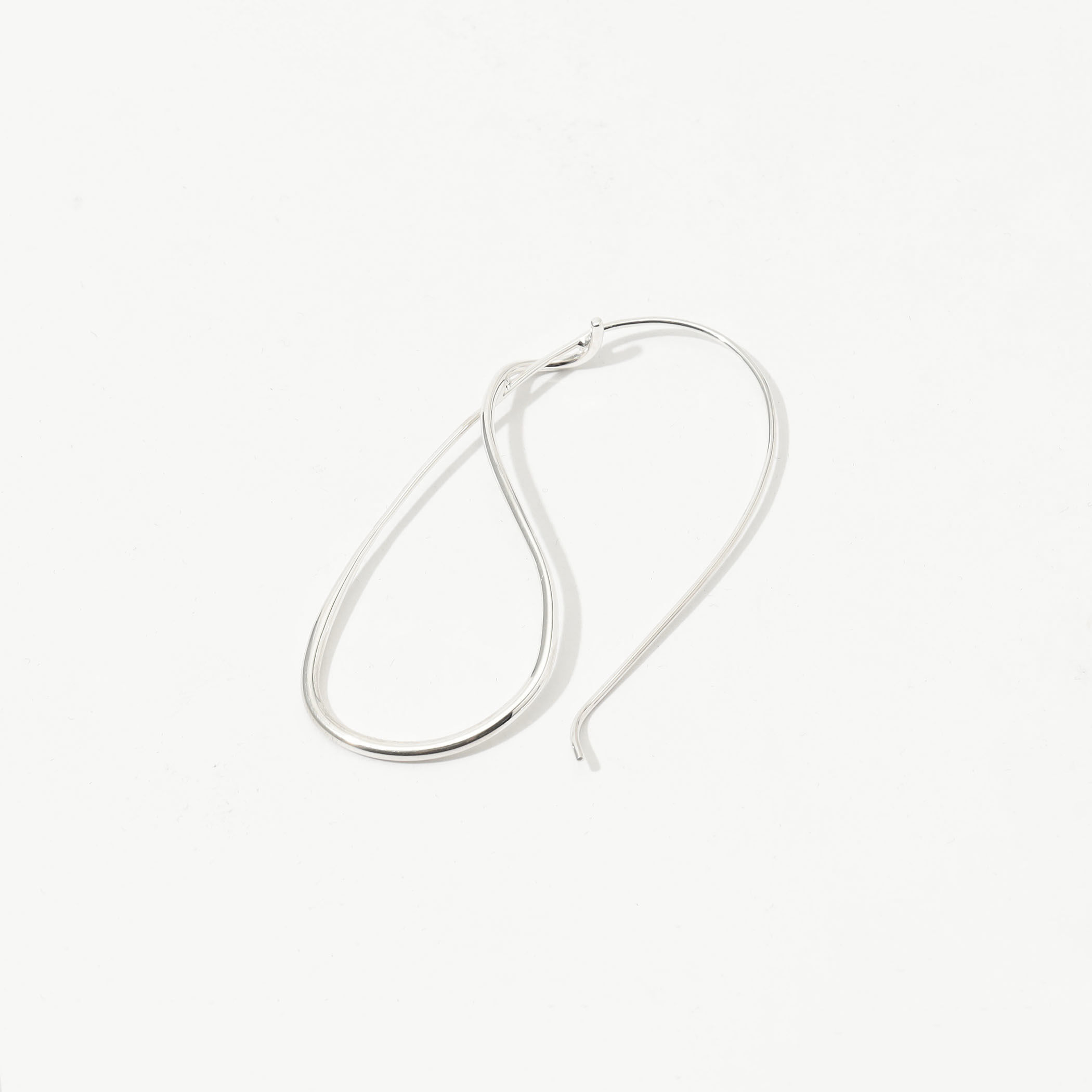 BAR Jewellery EQUILIBRIUM シルバー ピアス｜トゥモローランド 公式サイト