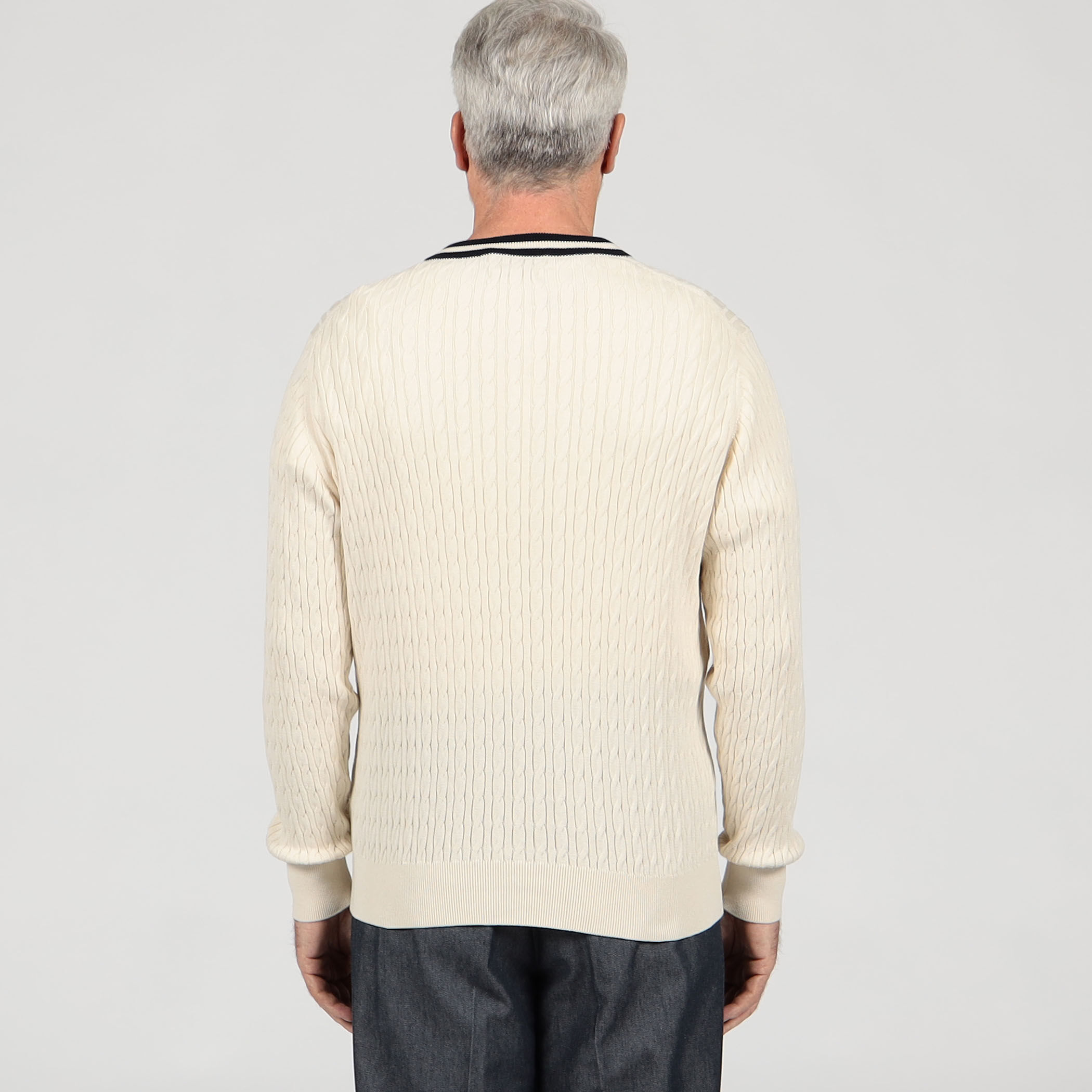 ドゥーズィエムクラス✨ウール　ケーブルVネックプルオーバー　ニット　ゆったり　白 Deuxieme Classe（ドゥーズィエムクラス）の「Code Lily Vネックプル