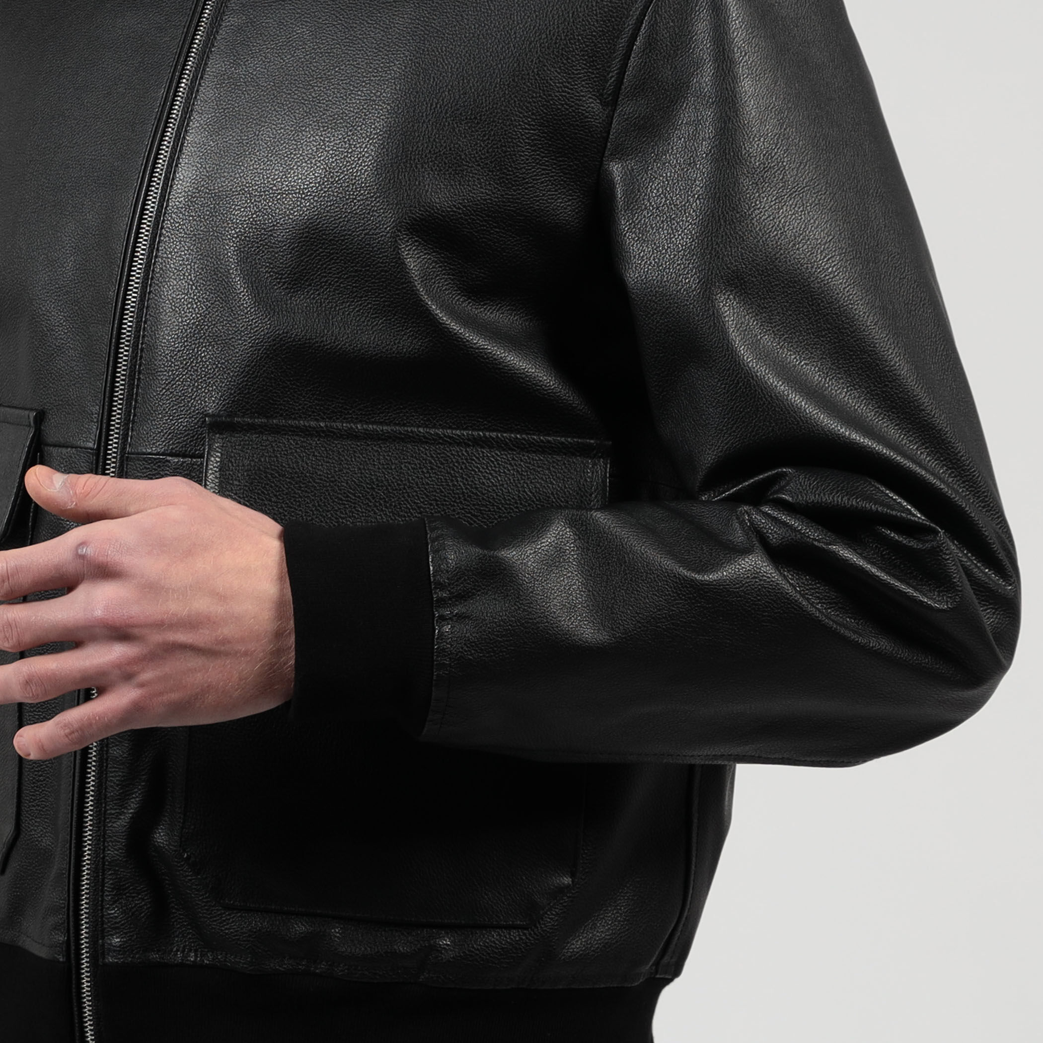 romeo081230様御購入品 WEB先行予約・別注】EMMETI GREYSON カーフ ドライビングブルゾン