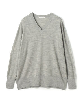 プレーンウール Vネックプルオーバー