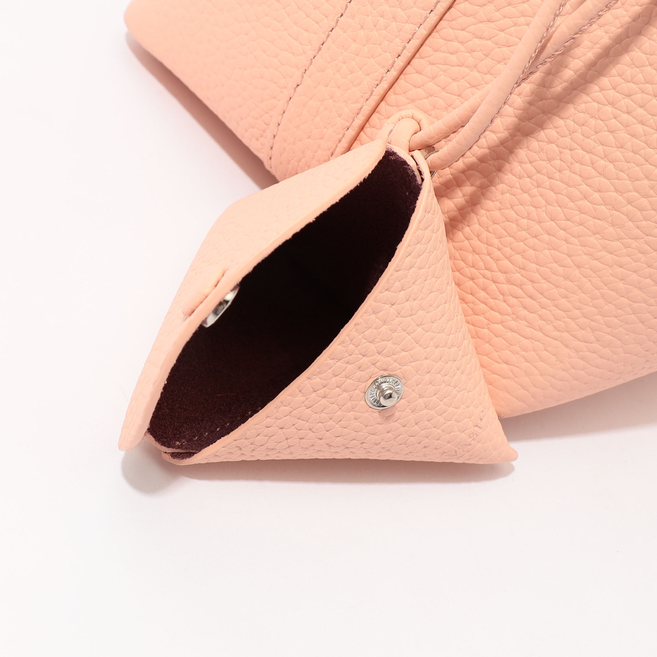 別注】VASIC BOND MINI CHARM バッグ｜トゥモローランド 公式通販