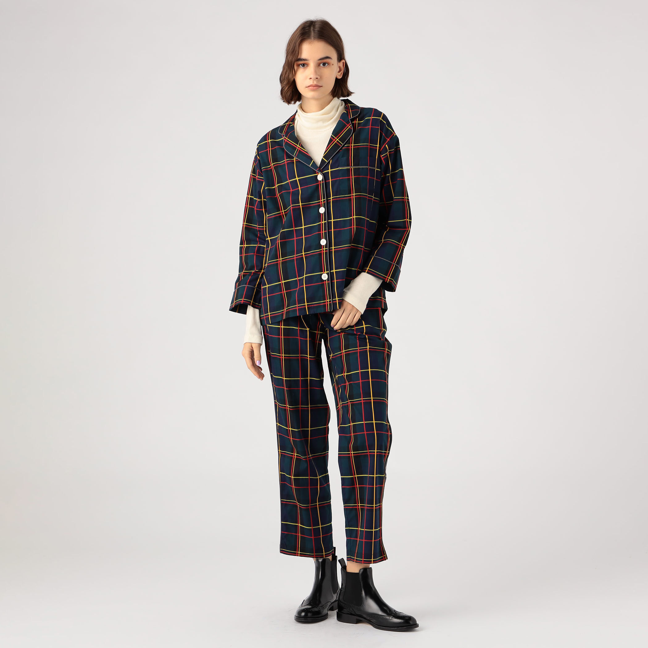 SLEEPY JONES SATEEN HOLIDAY PLAID パジャマ｜トゥモローランド 公式通販