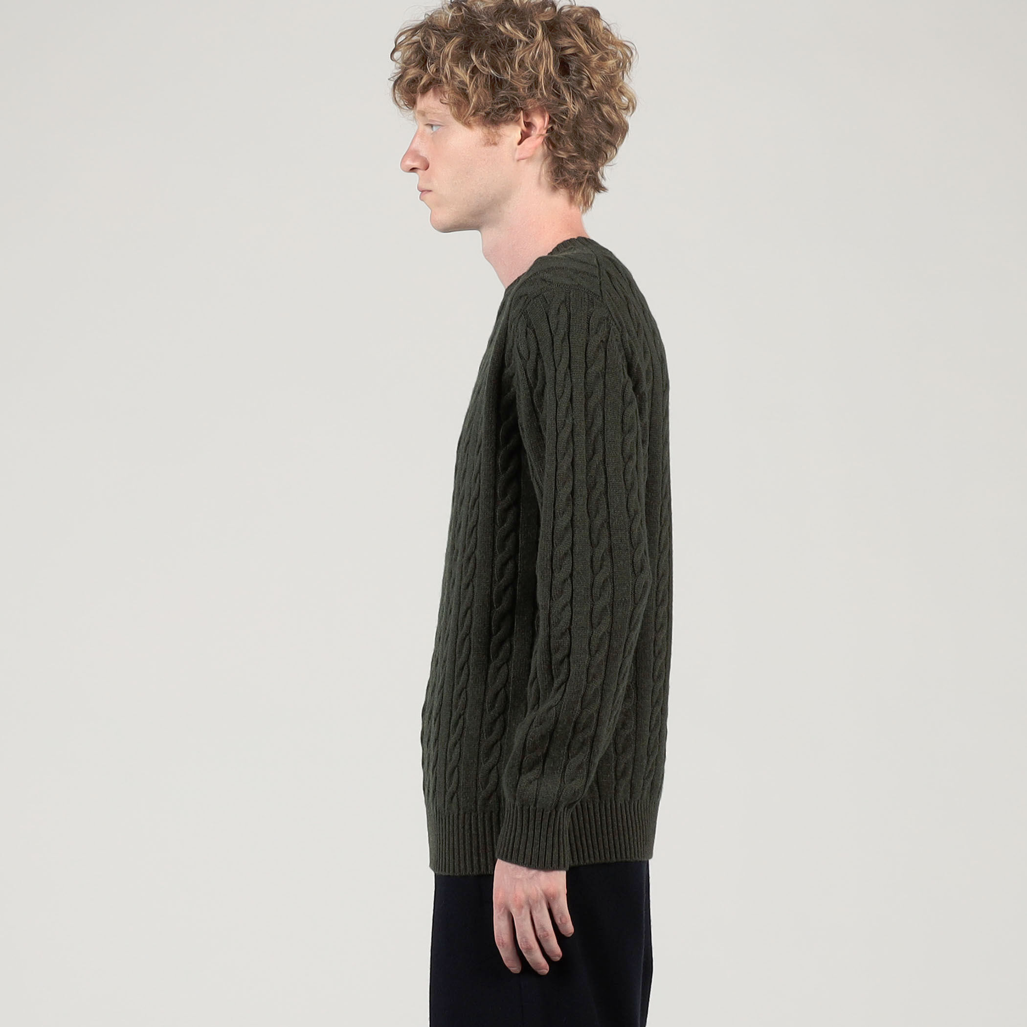 TOMORROWLAND tricot スーパーファインラムウール ケーブルニット