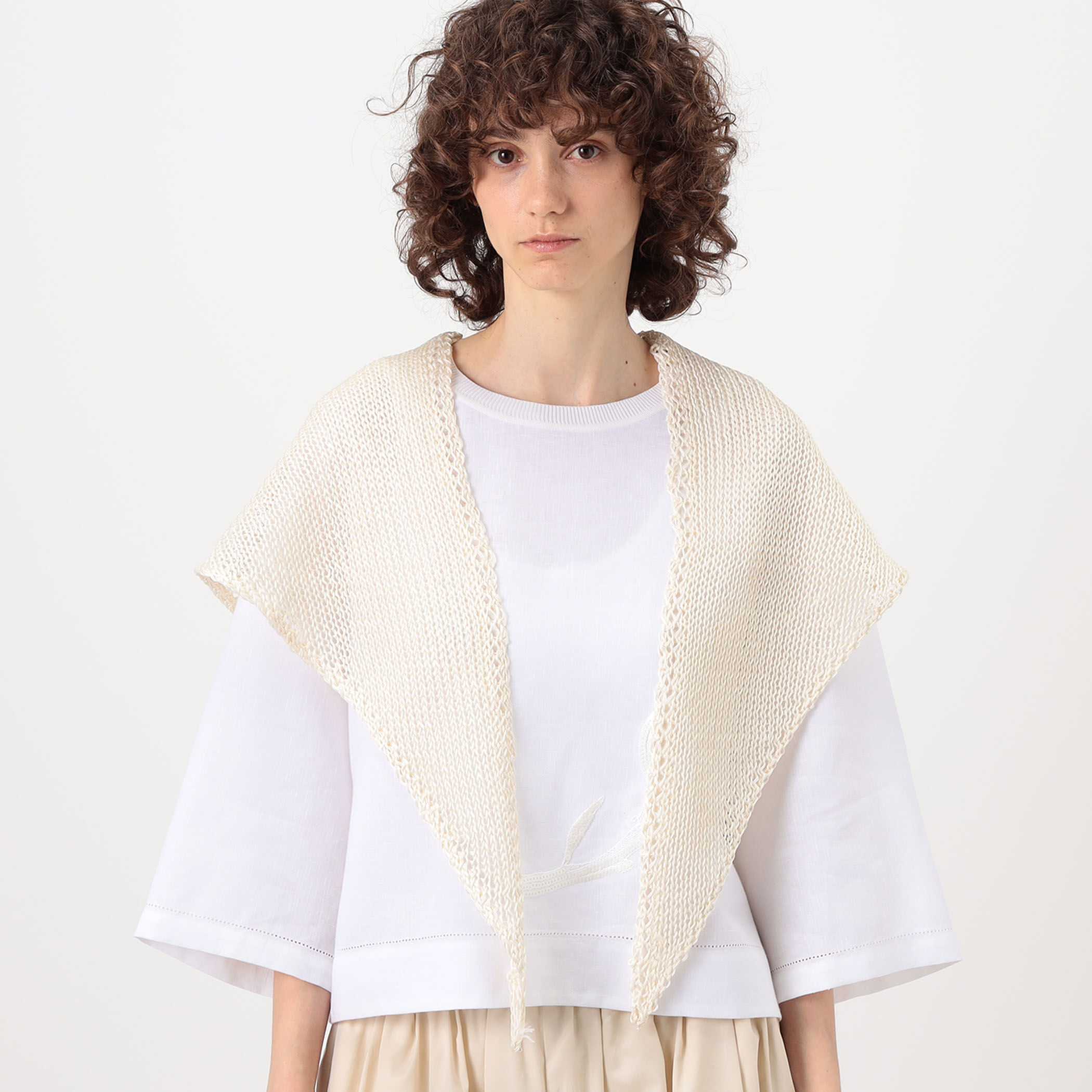 ASAUCE MELER シルクニット トライアングルスカーフ｜トゥモローランド