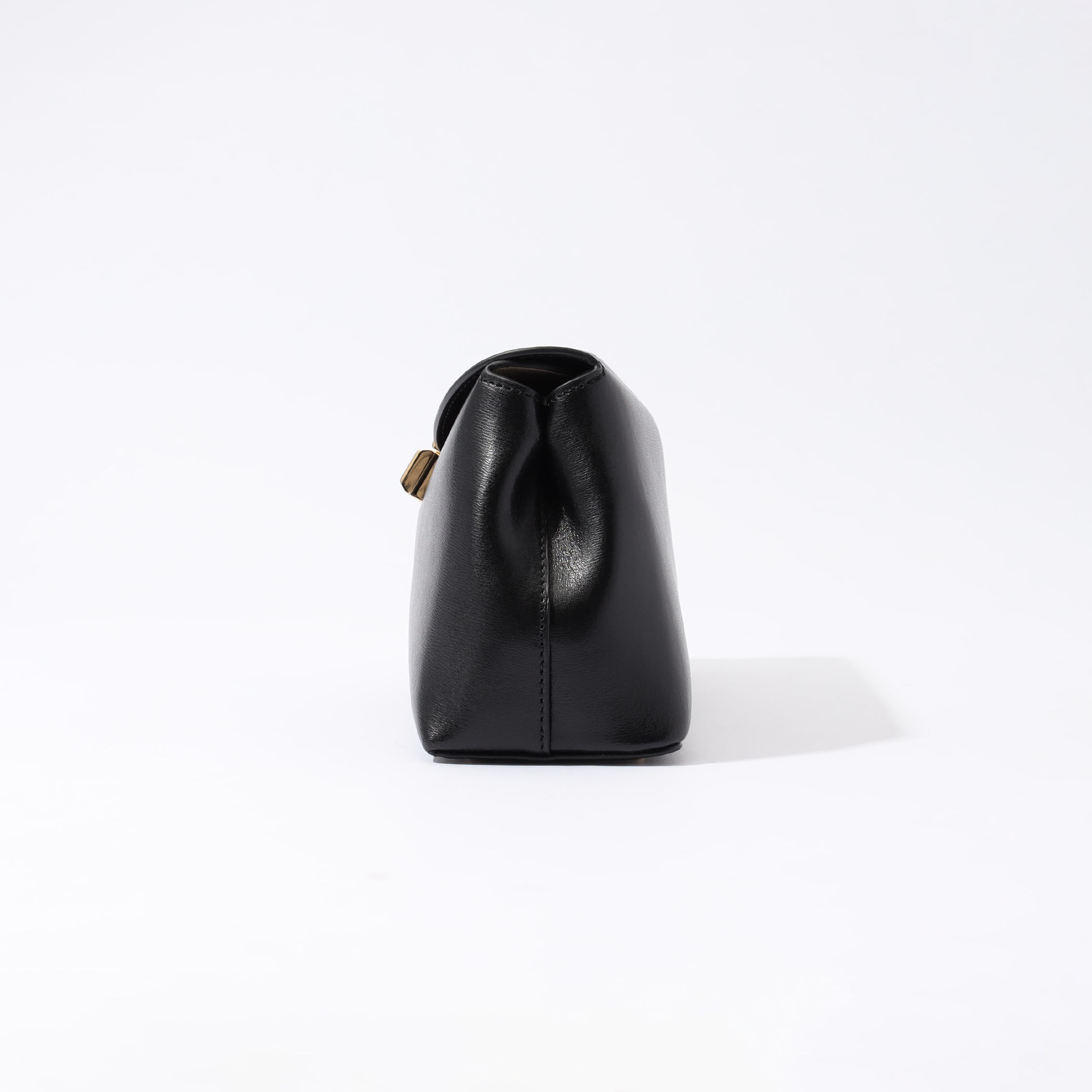 専用TOTEME トーテム T-LOCK 2way ハンドバッグ ショルダー 黒 TOTEME T-Lock leather トップハンドルショルダーバッグ