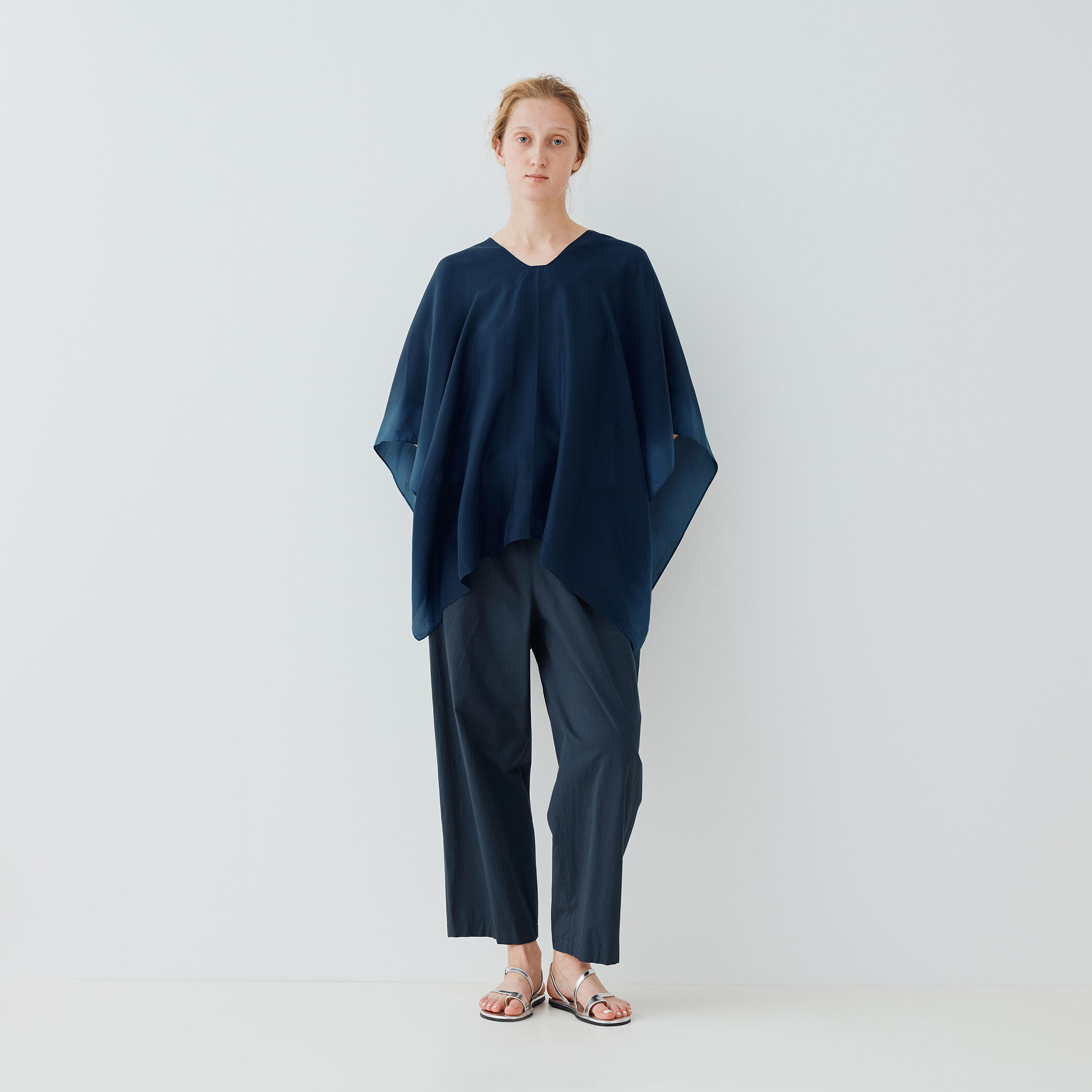 GALERIE VIE ネイビーチノパン コットンツイル イージーチノパンツ（その他パンツ）｜GALERIE
