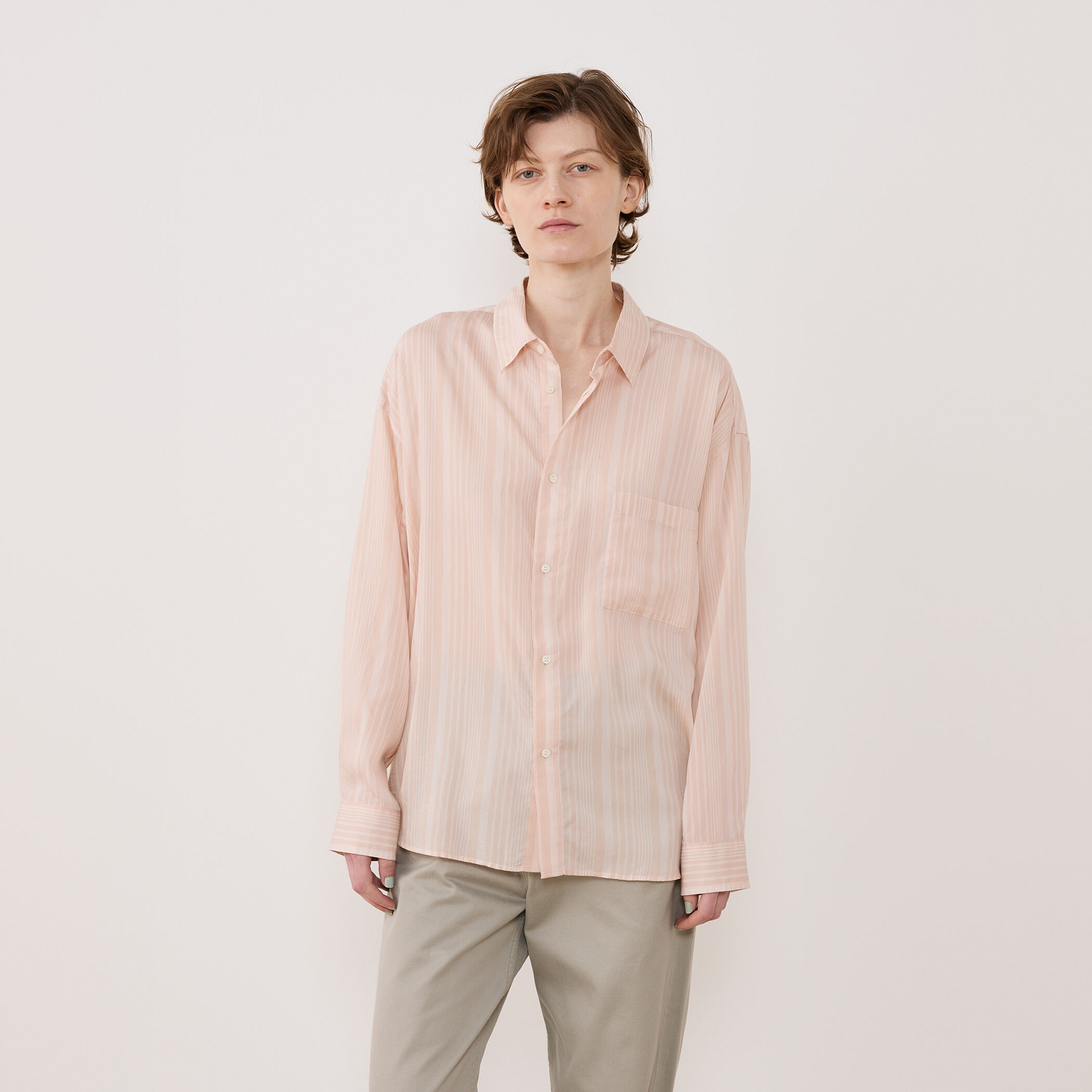 セルロースシルクブロード メンズライクシャツ｜トゥモローランド 公式通販