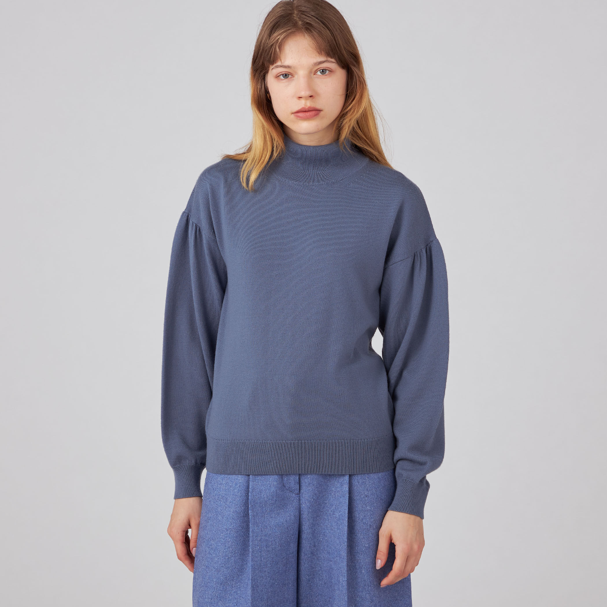 エクストラファインウール ギャザースリーブプルオーバー