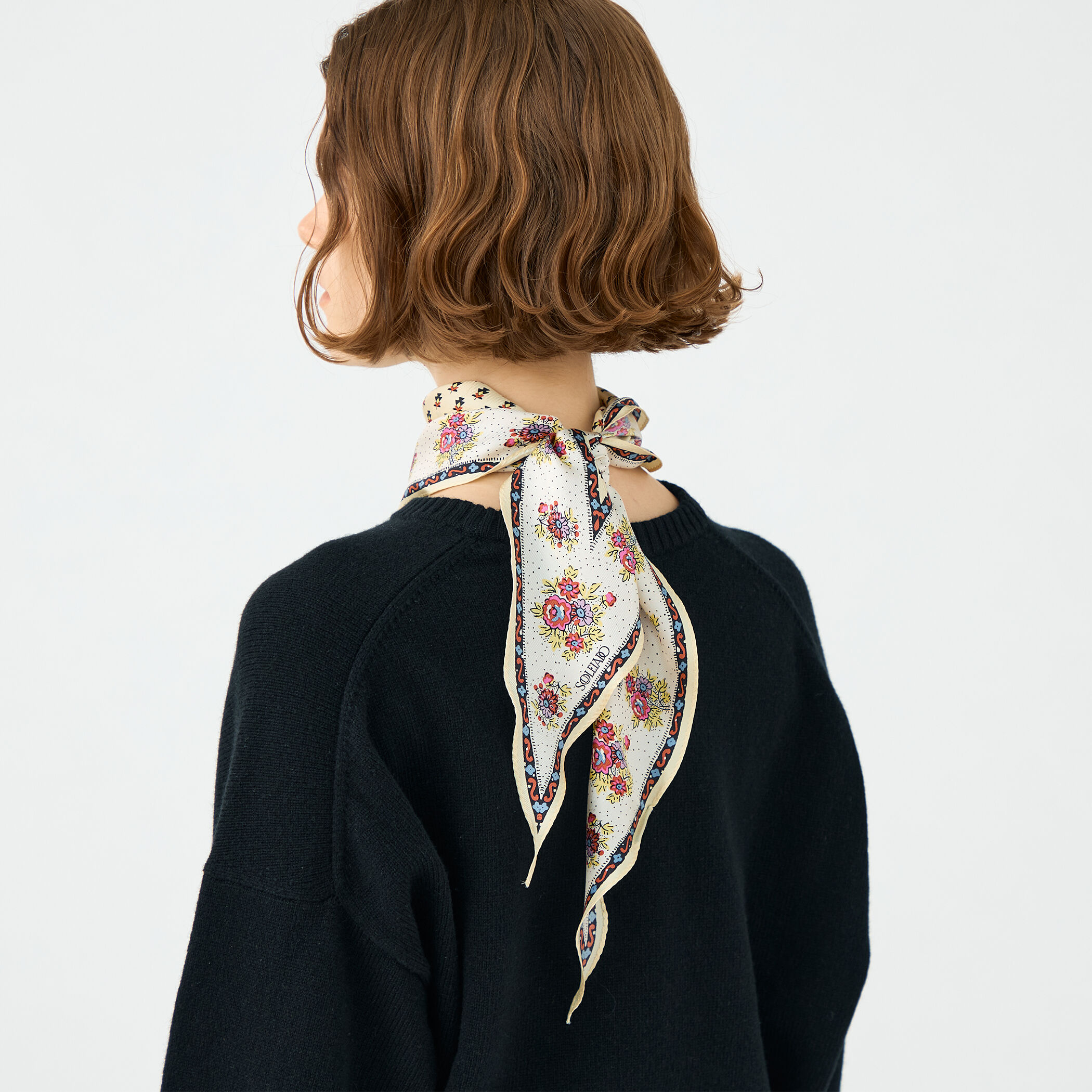SOULEIAO シルクプリント スカーフ｜トゥモローランド 公式通販