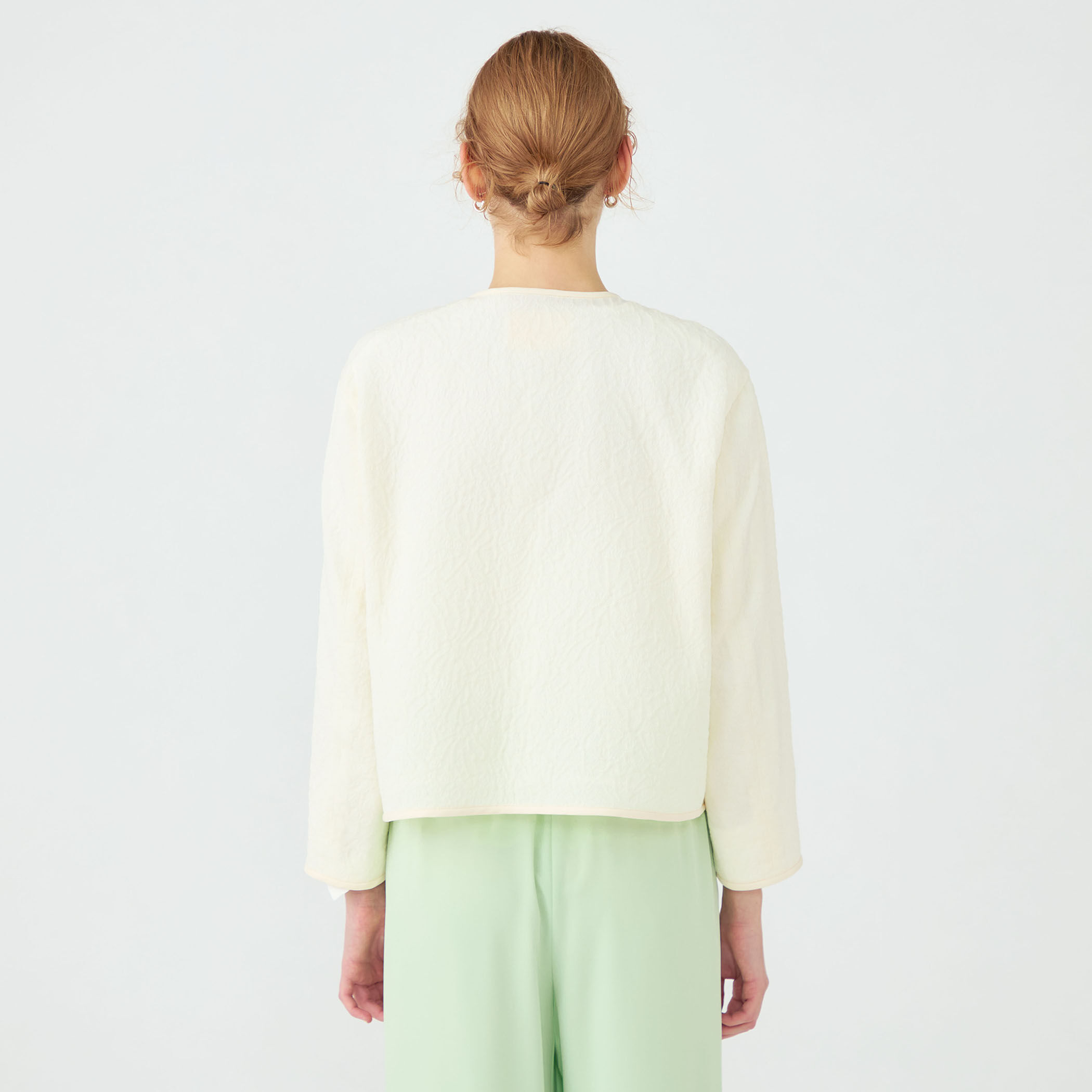 アラベスクジャカード クルーネックジャケット｜トゥモローランド 公式通販