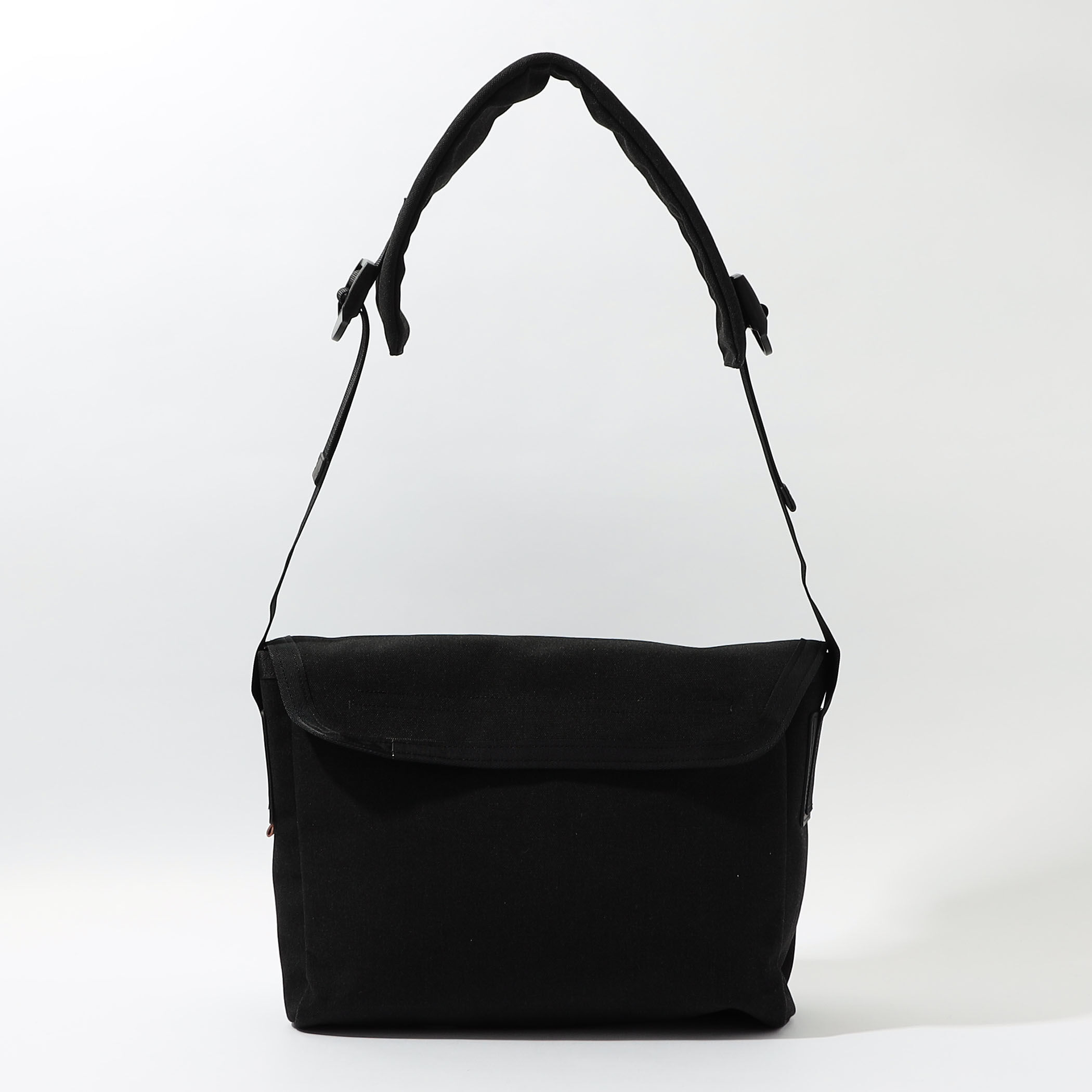 バッグ HenderScheme/Messenger Bag Small Hender Scheme messenger bag small – unexpected store